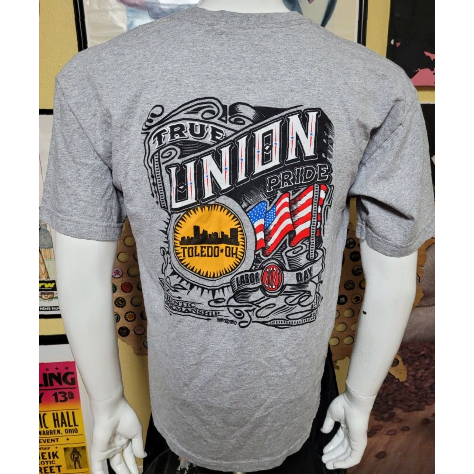 Vintage AFSCME Local 7 Toledo OH T Shirt Large Bayside 90% Cotton 10% Polyester Union Graphic Print Men Crew Neck Short Sleeve Gray/Bayside Regular L Size US L / EU 52-54 / 3 - 2 Thumbnail