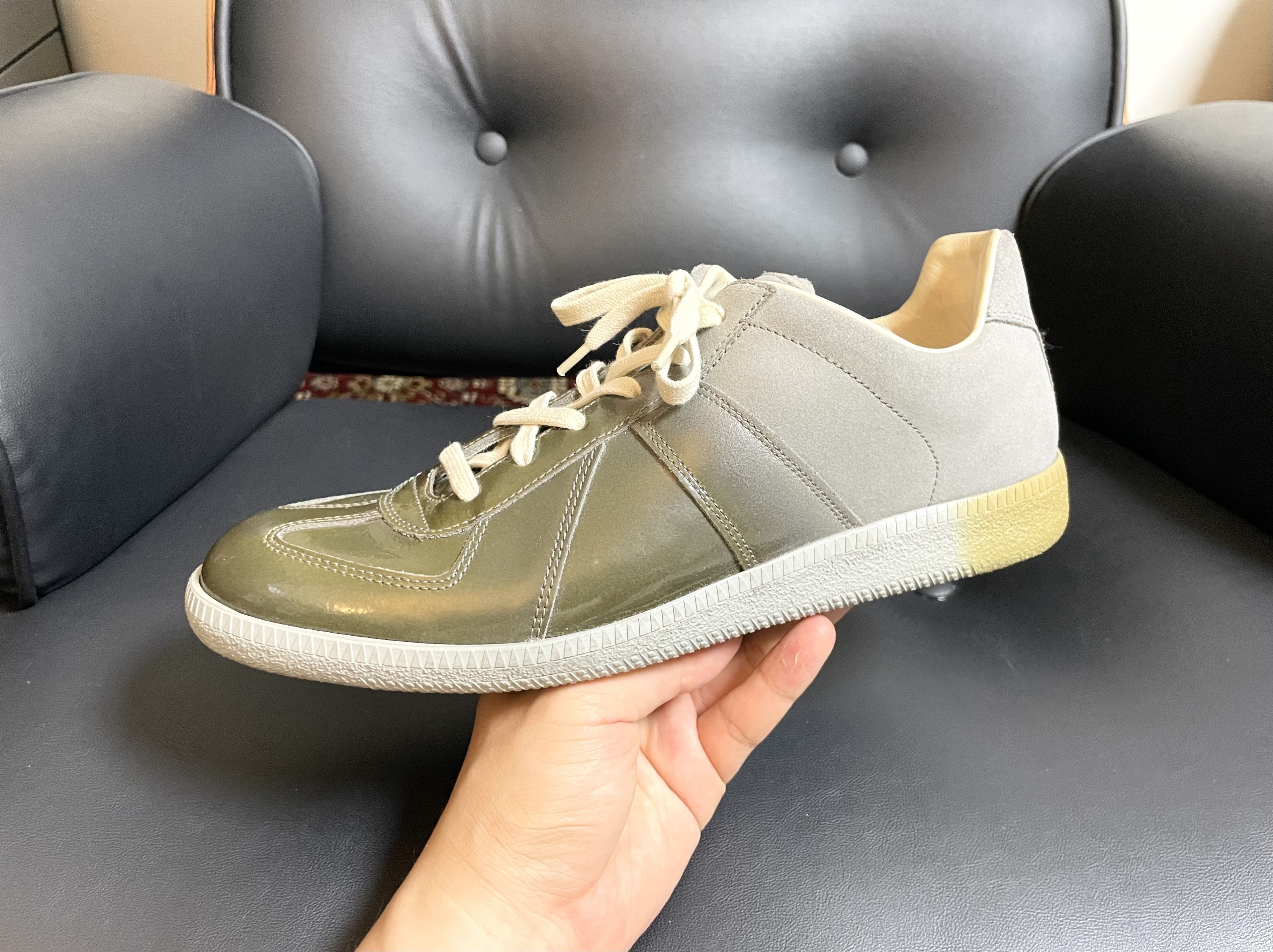 Maison Margiela Maison Margiela GAT (Dégradé 2009 Archive) Size US 7 / EU 40 - 18 Thumbnail