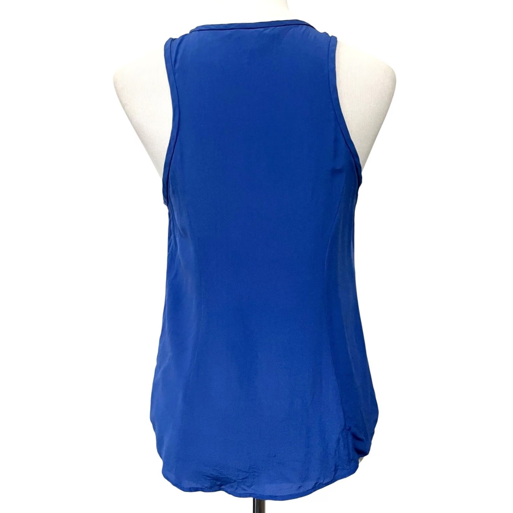 Joie Joie Women’s Silk Tank Top Sleeveless Button Front Blue Pockets Racerback XS Holiday/Party/Casual Summer Casual Womens XS Silk Tank Top Blue Size XS / US 0-2 / IT 36-38 - 4 Thumbnail