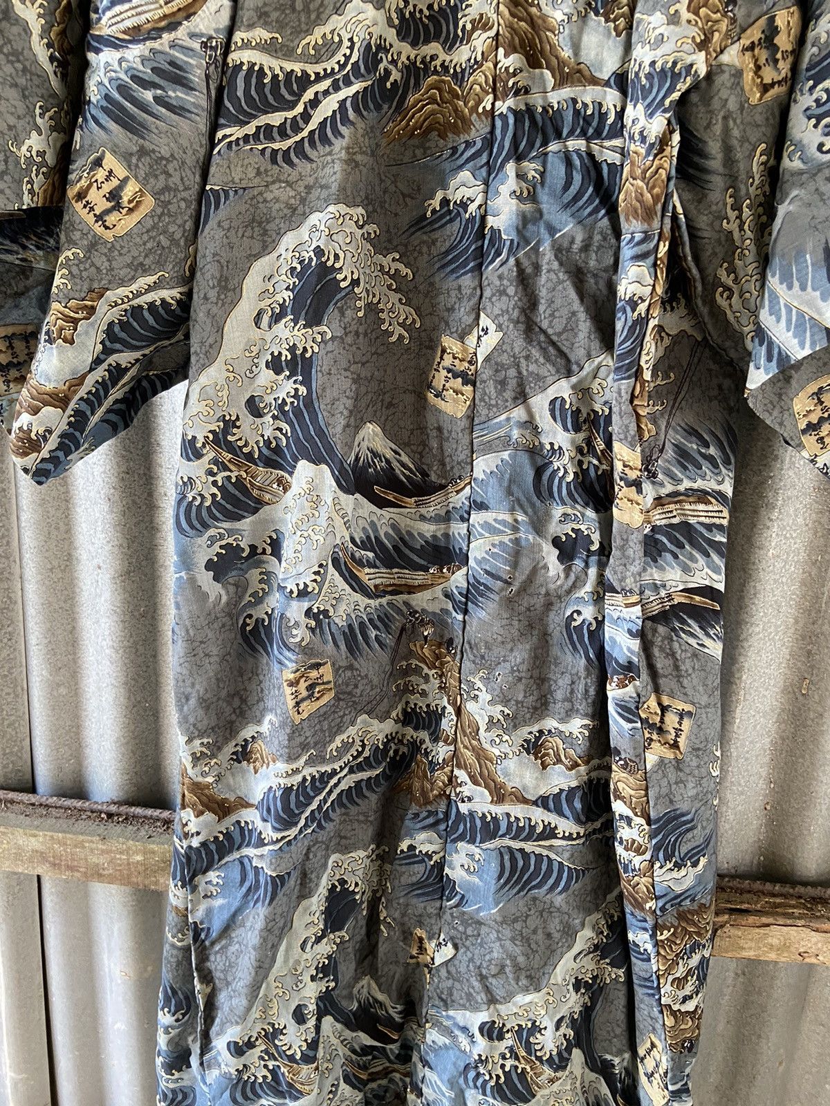 Komono Vintage Japanese Kimono Robe Great Wave Hokusai Yukata Haori Size US M / EU 48-50 / 2 - 8 Thumbnail