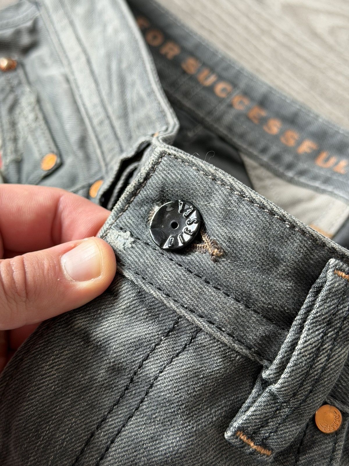 Diesel Vintage Diesel Industry DistressedDenim Thavar Selvage Jeans Size US 32 / EU 48 - 17 Thumbnail