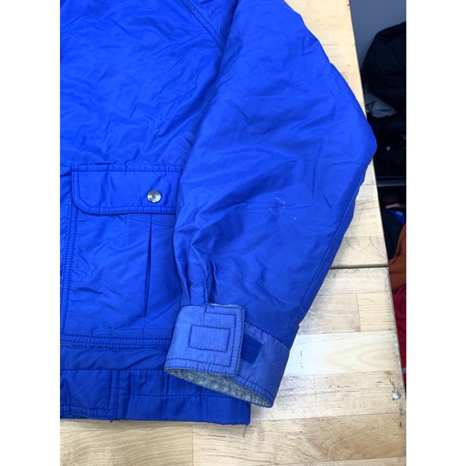 Vintage VINTAGE Collections Jacket Womens L 90s Blue Hooded Full Zip Lined (Outer Shell Nylon) Regular Fit Size L Casual Womens - 90s Theme Size L / US 10 / IT 46 - 7 Thumbnail
