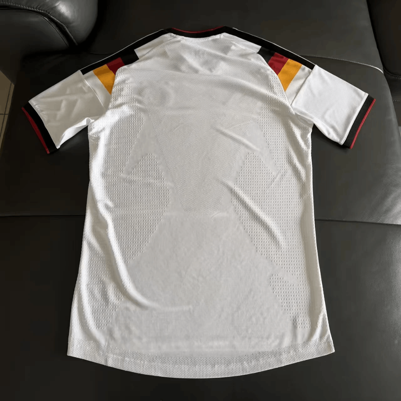 Other 2026 Germany Jersey World Cup Home L Size US L / EU 52-54 / 3 - 2 Thumbnail