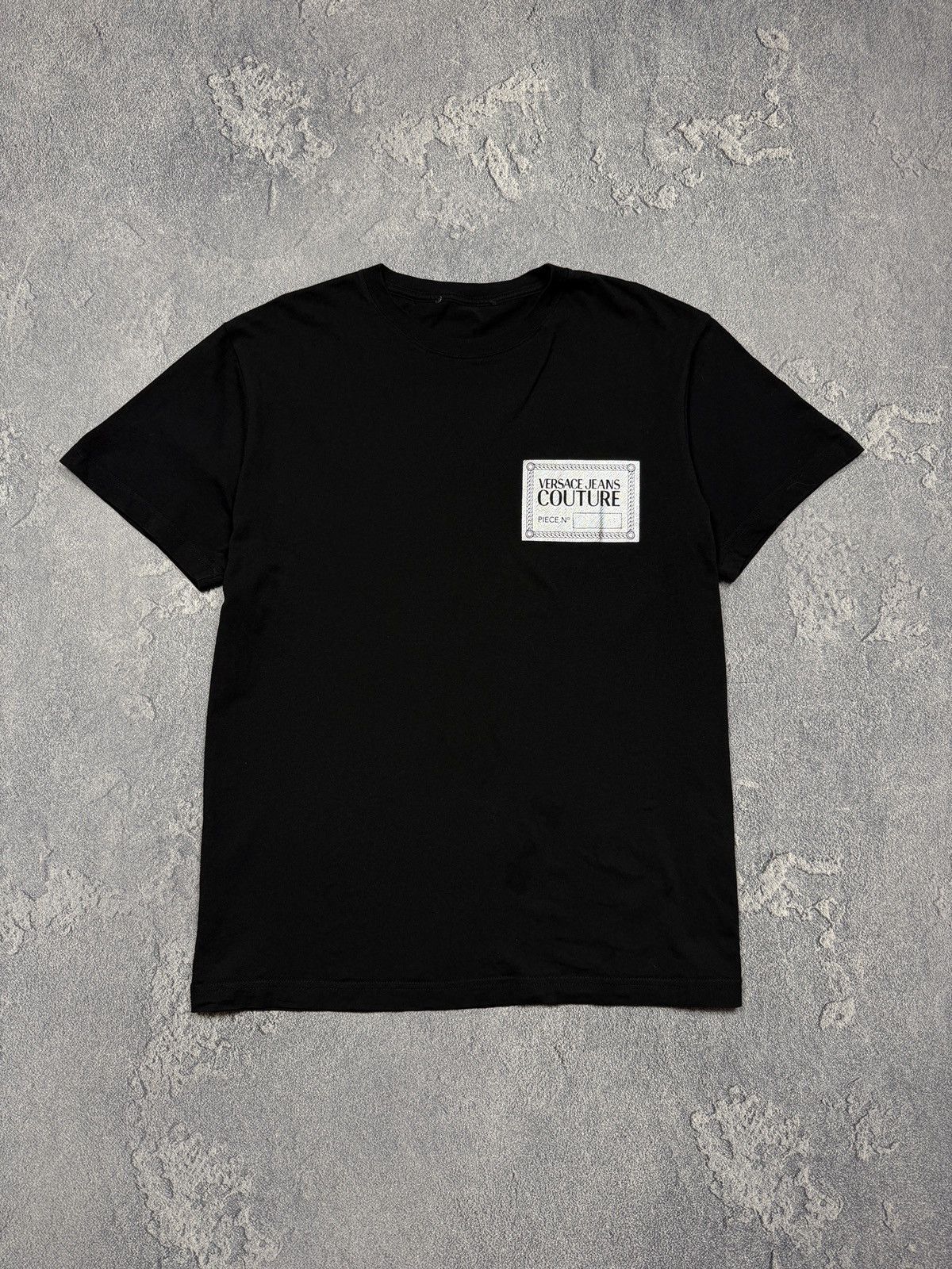 Versace Jeans Couture Vintage Versace Jeans Couture Classic Tee Size US M / EU 48-50 / 2 - 1 Thumbnail
