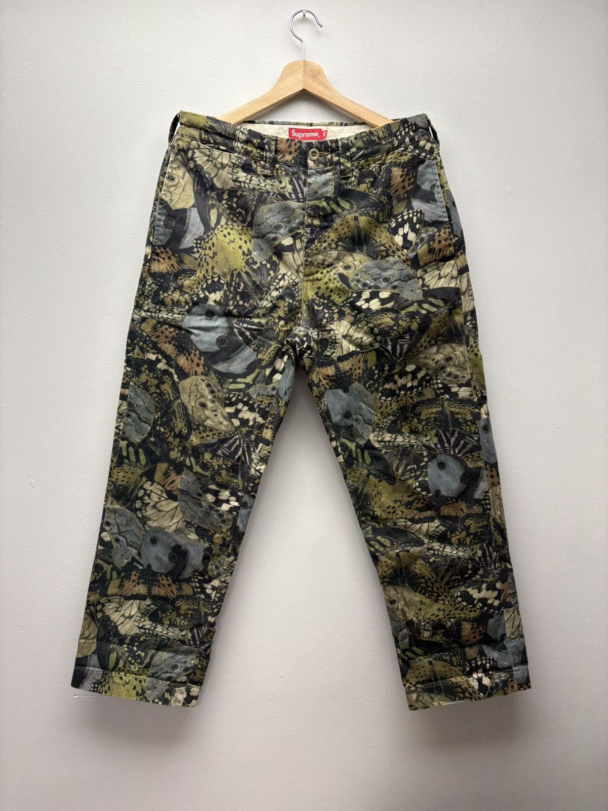 Supreme Supreme 2021 Butterflies Chino Pant Size US 30 / EU 46 - 1 Thumbnail