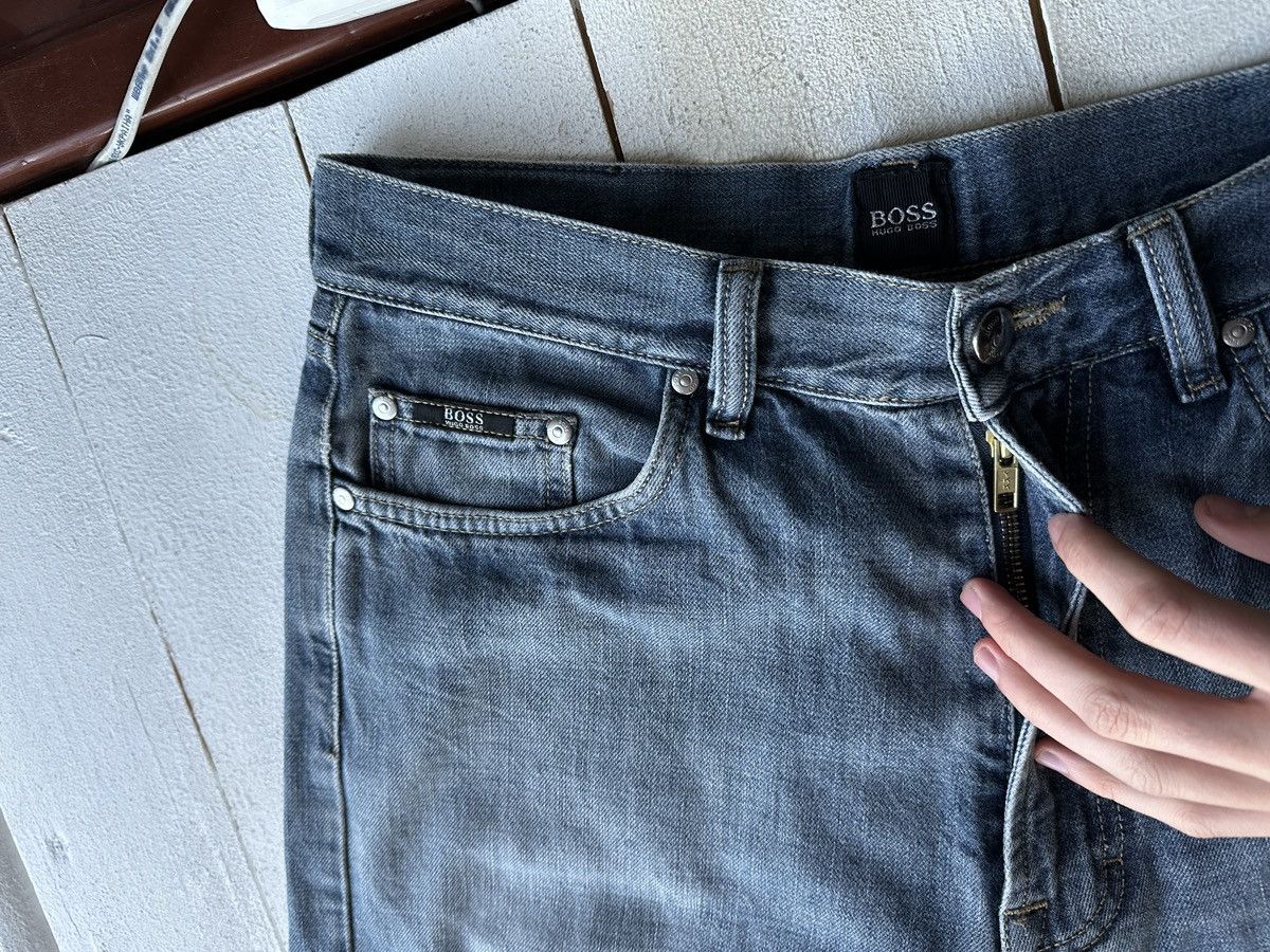Hugo Boss 🚨 VNTG HUGO BOSS BLUE WASHED RARE MEN DENIM JEANS LUXURY Size US 33 - 5 Thumbnail
