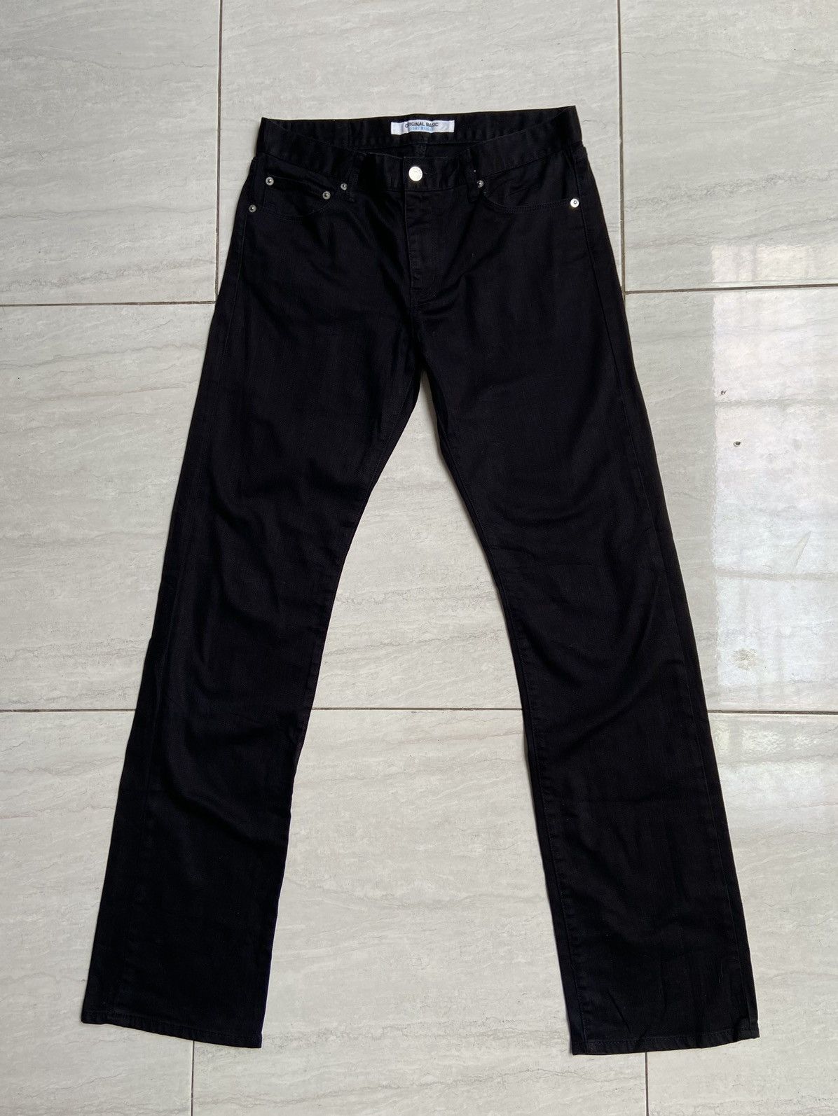 Uniqlo UNIQLO Original Basic Light Weight Black Pants Size US 31 - 1 Thumbnail