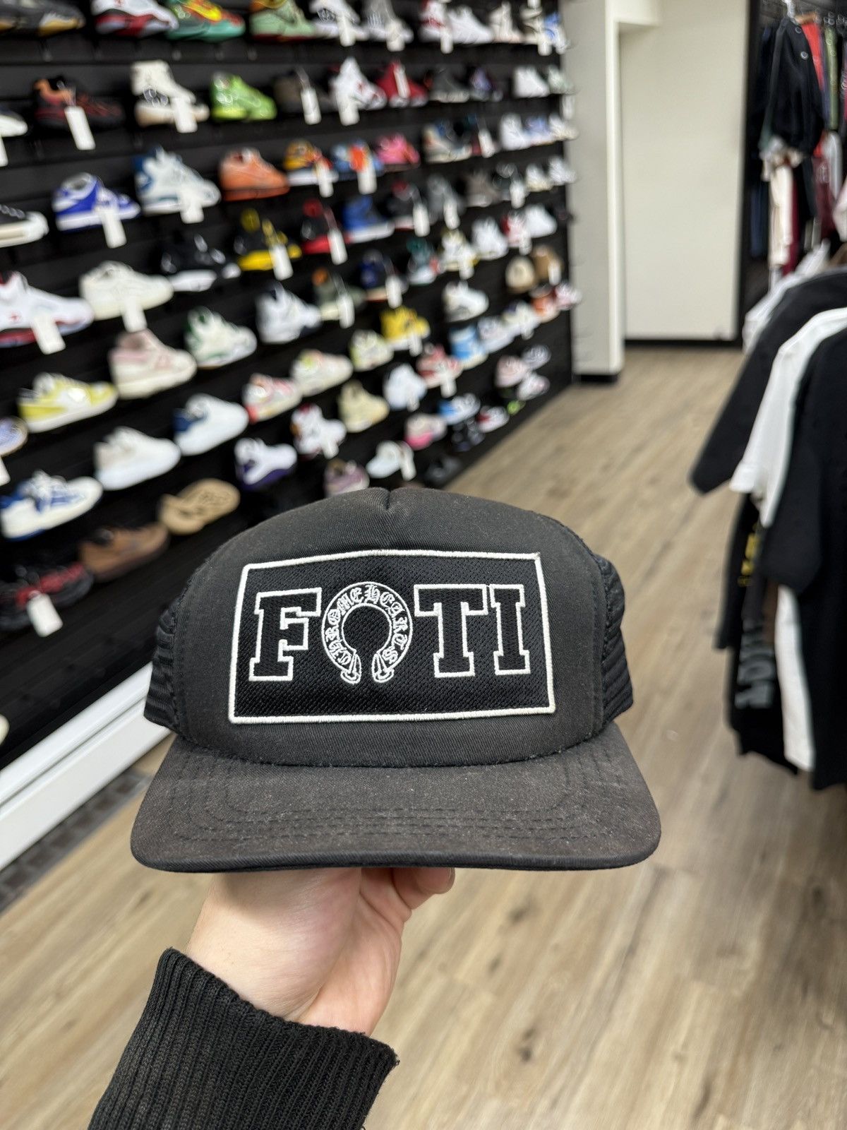 Chrome Hearts Chrome Hearts Black Trucker Hat Size ONE SIZE - 1 Thumbnail