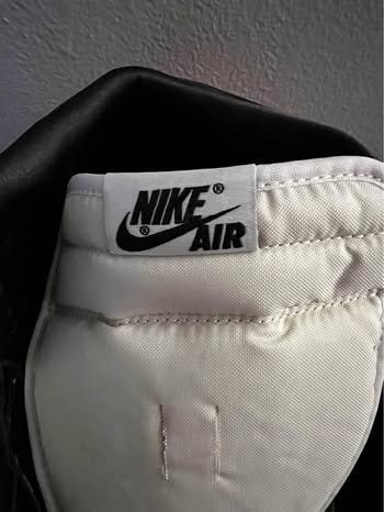 Nike Jordan 1 Satin Black Toe Size US 8 / EU 41 - 3 Thumbnail