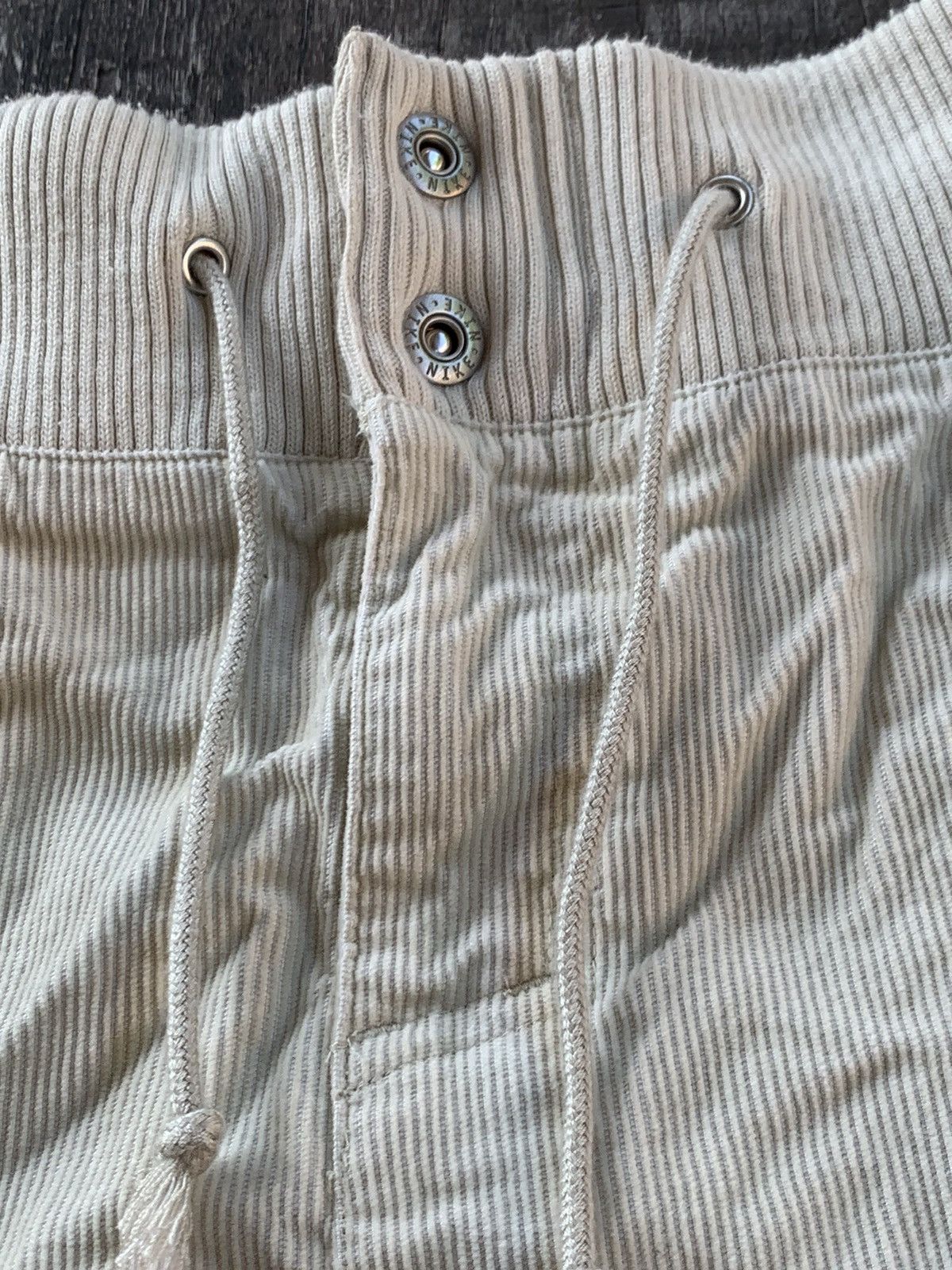 Nike Nike mini skirt nice design Size 28" / US 6 / IT 42 - 4 Thumbnail