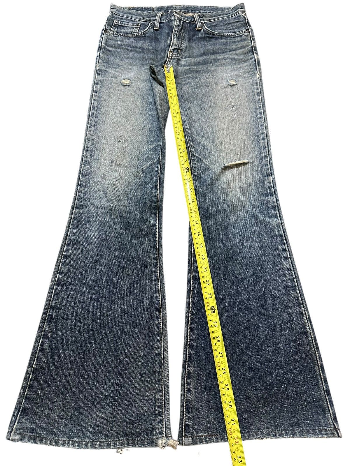 Edwin Vintage Edwin 400 Blue Faded Wash Distress Flare Jeans Size US 30 / EU 46 - 13 Thumbnail