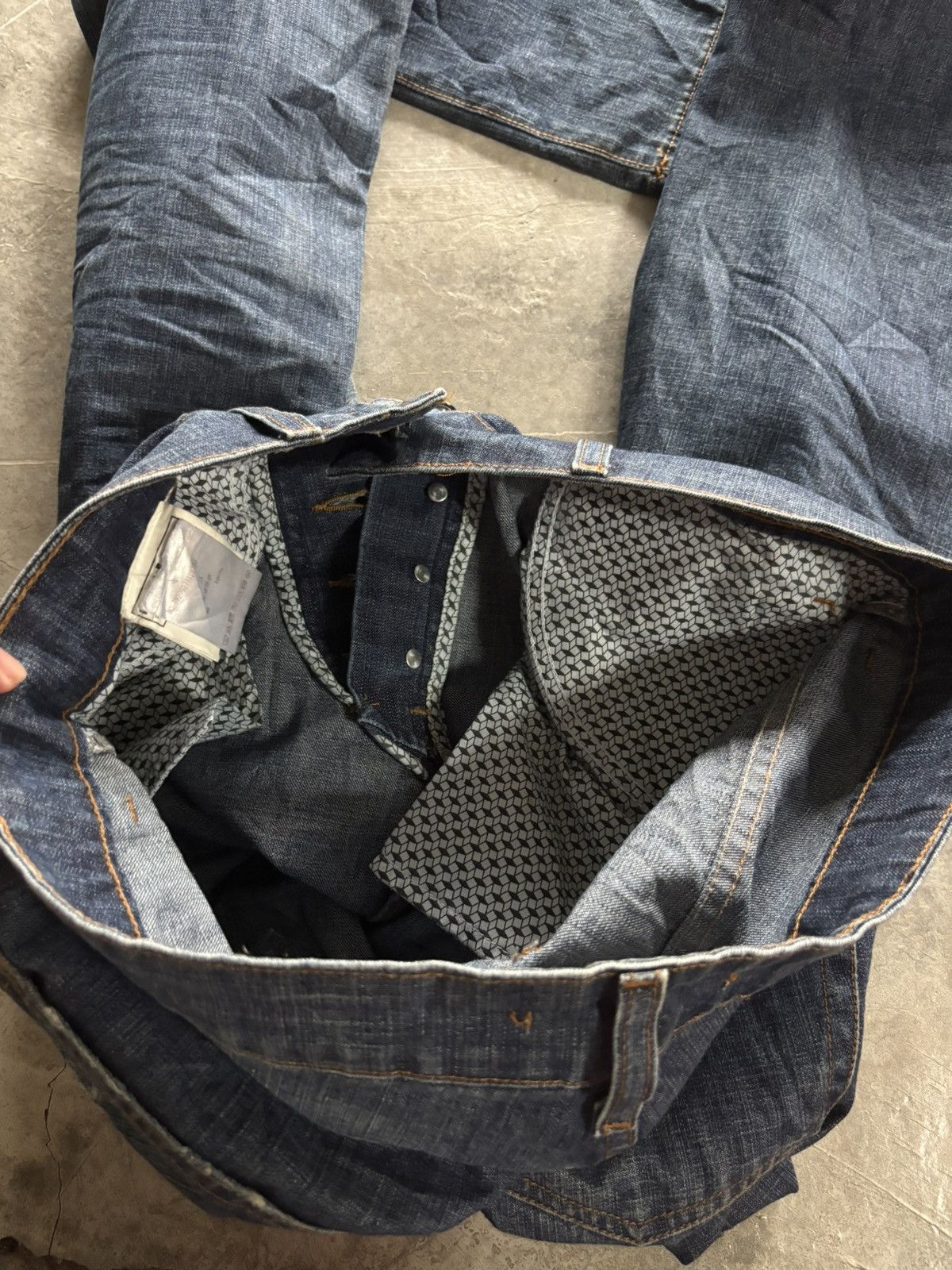 Pierre Balmain PIERRE BALMAIN SKINNY DISTRESSED DECARNIN HEDI SLIMANE STYLE Size US 32 / EU 48 - 11 Thumbnail