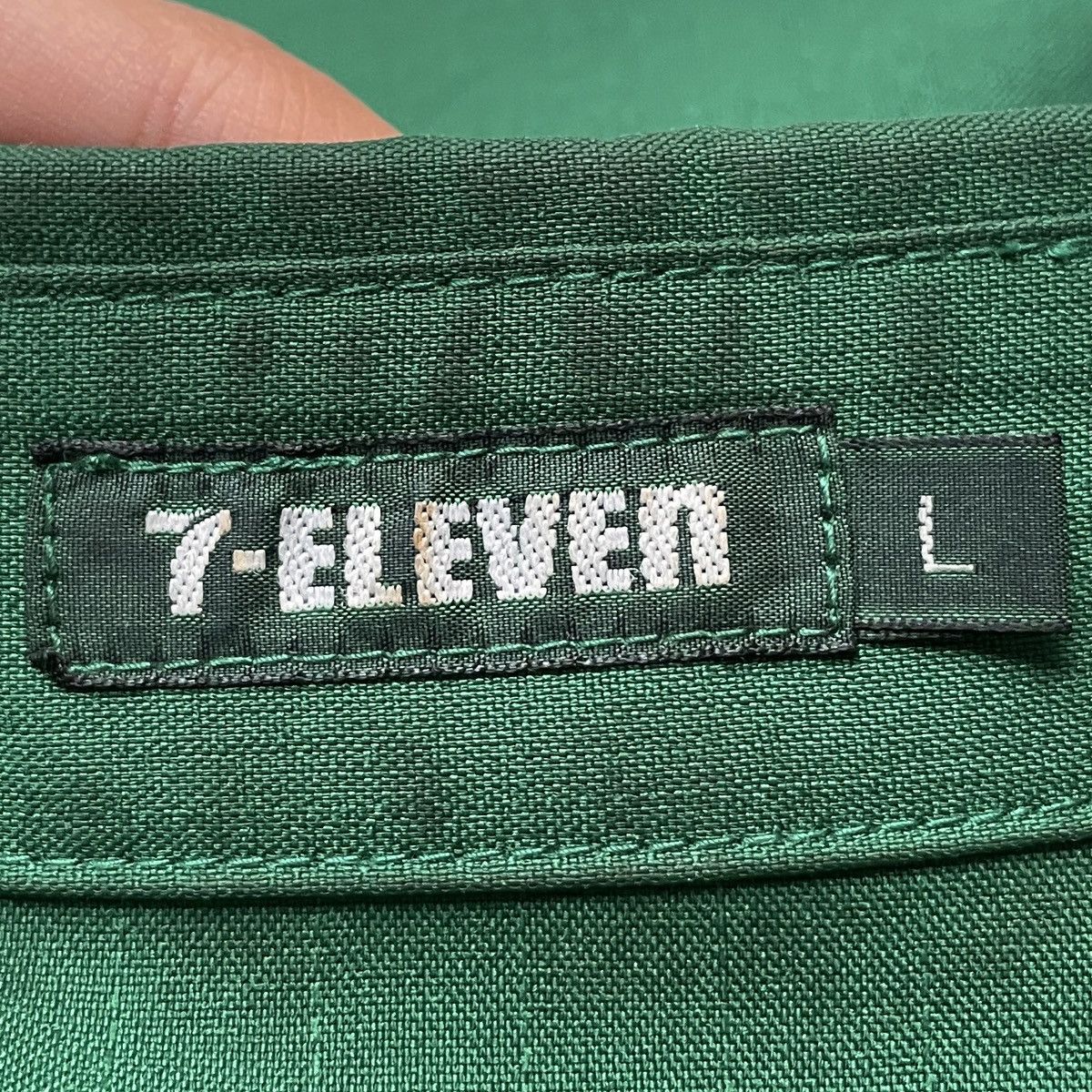 Vintage Vintage Brand 7 Eleven Shirt 2000s Size US L / EU 52-54 / 3 - 9 Thumbnail