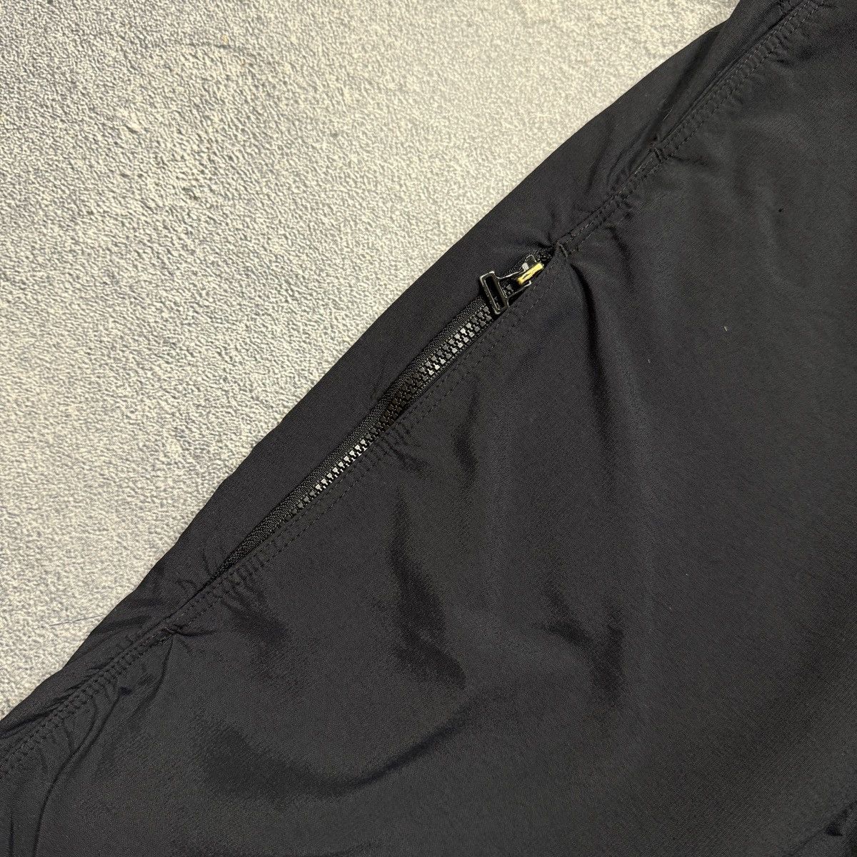 Nike × Vintage Nike Vintage Shorts 90s Size US 36 / EU 52 - 5 Thumbnail
