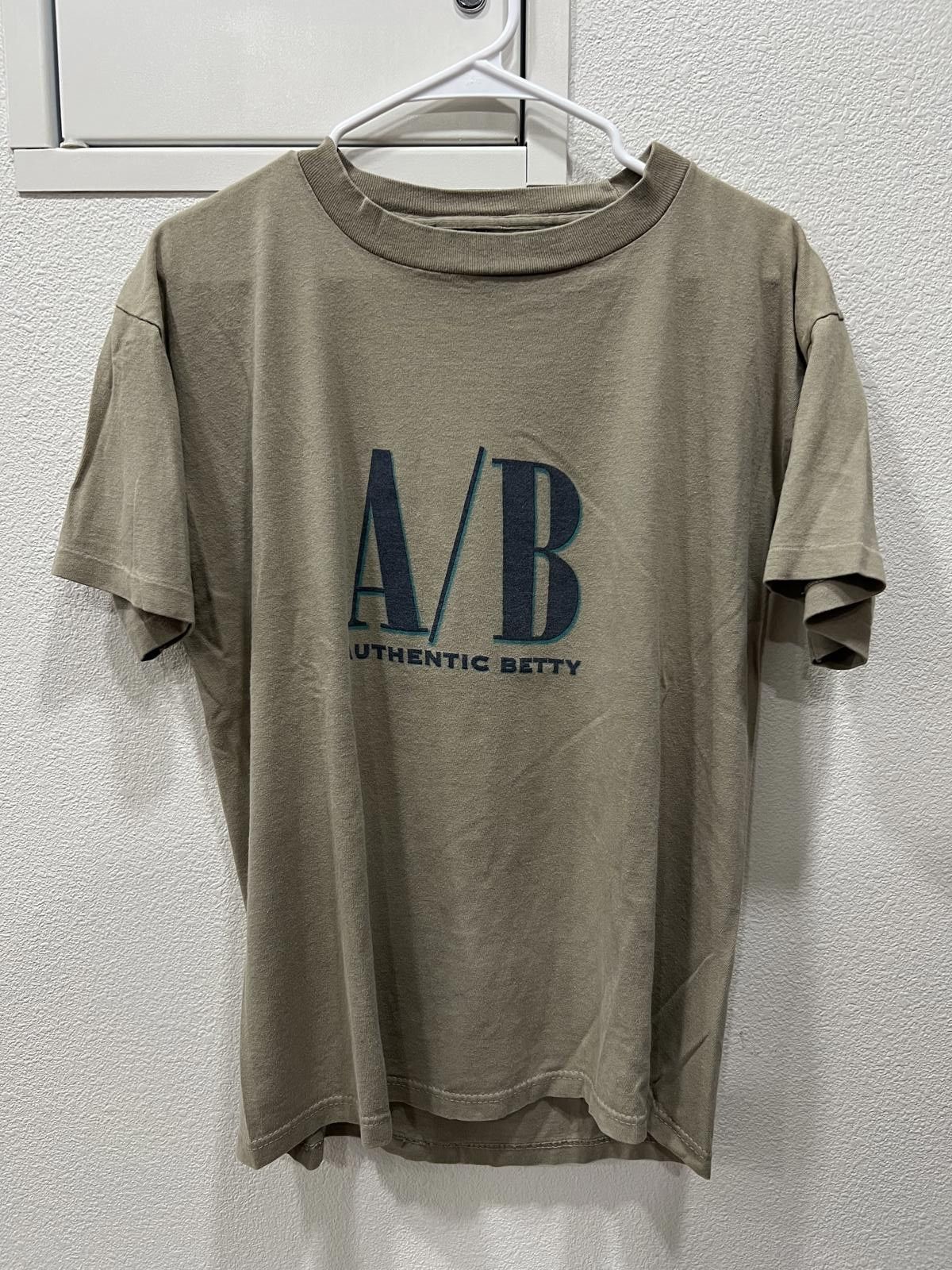 Other 90s Authentic Betty Boop Tee Size US L / EU 52-54 / 3 - 1 Thumbnail
