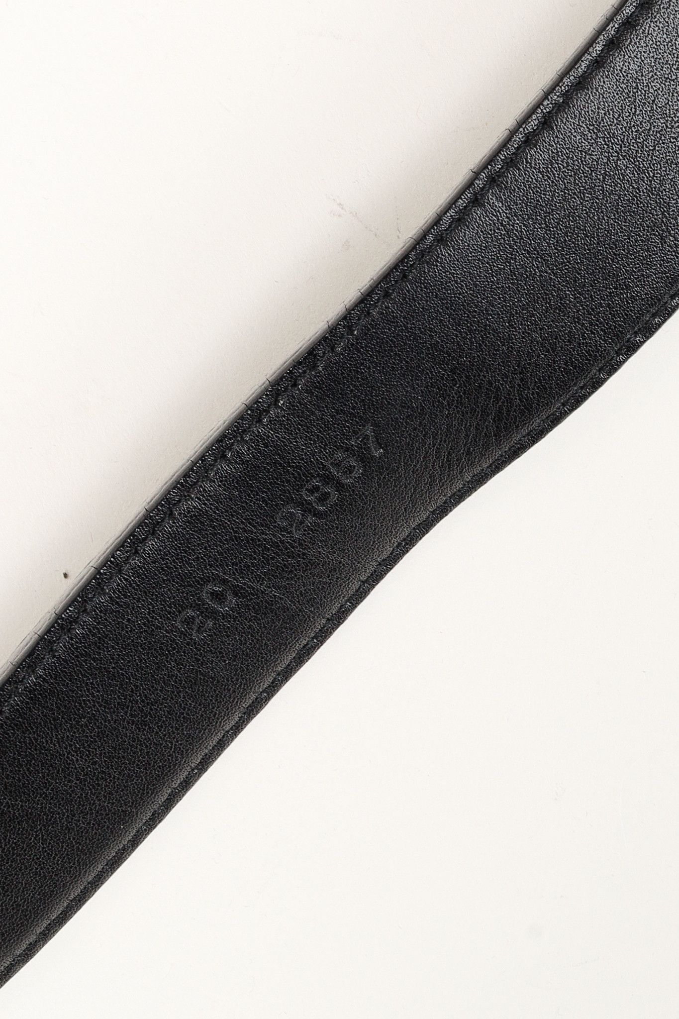Prada Prada Black Leather Logo-Engraved Oval-Buckle Belt Size ONE SIZE - 5 Thumbnail