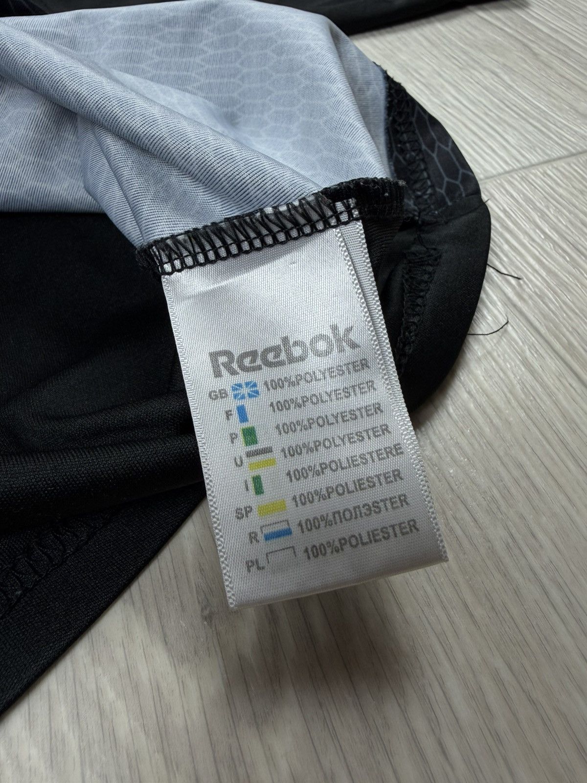 Reebok Vintage Reebok FC Liverpool Long Sleeve Jersey Carlsberg Size US S / EU 44-46 / 1 - 8 Thumbnail