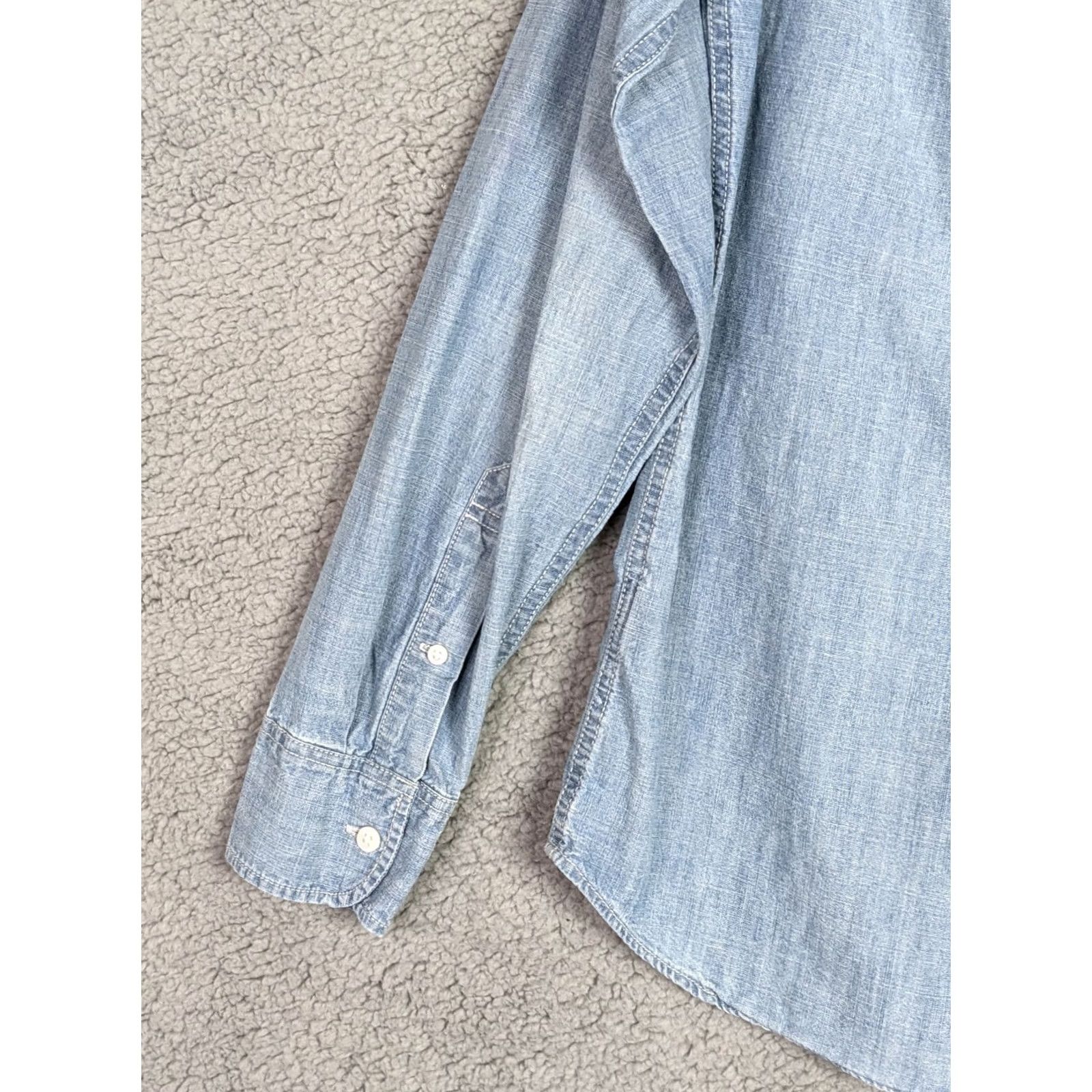 J.Crew J.Crew JEANS Women's blue long sleeve Button up casual top Size XS Size XS / US 0-2 / IT 36-38 - 7 Thumbnail