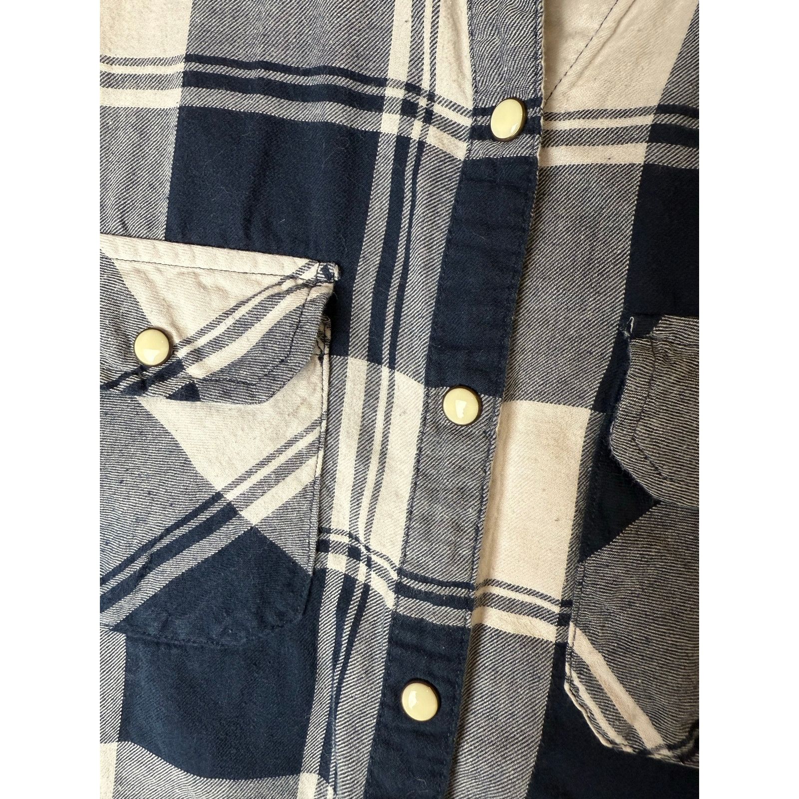 Forever 21 Bleached Pearl Button REBEL Western shirt, Sz L Size L / US 10 / IT 46 - 3 Thumbnail