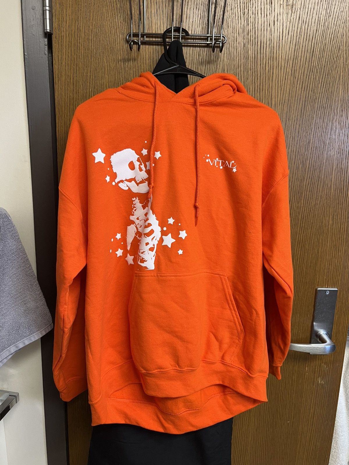 Other Orange Skeleton ‘Vital’ Hoodie Puff Print sz: XL Size US XL / EU 56 / 4 - 2 Thumbnail