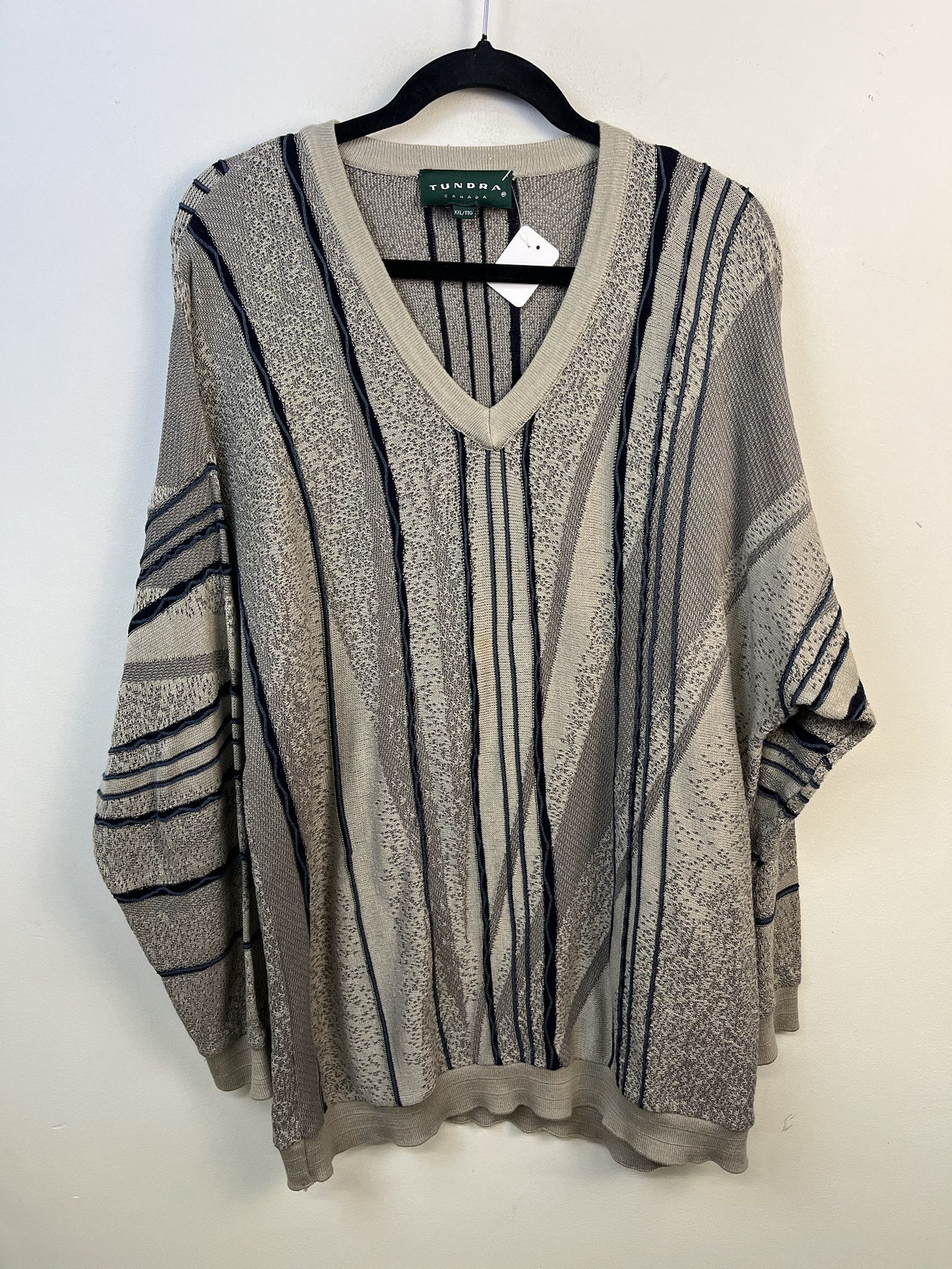 Vintage Vintage Knit Sweater 1990s Thick Knit Tundra Taupe Knit Sweater Size XXL Size US XXL / EU 58 / 5 - 1 Thumbnail
