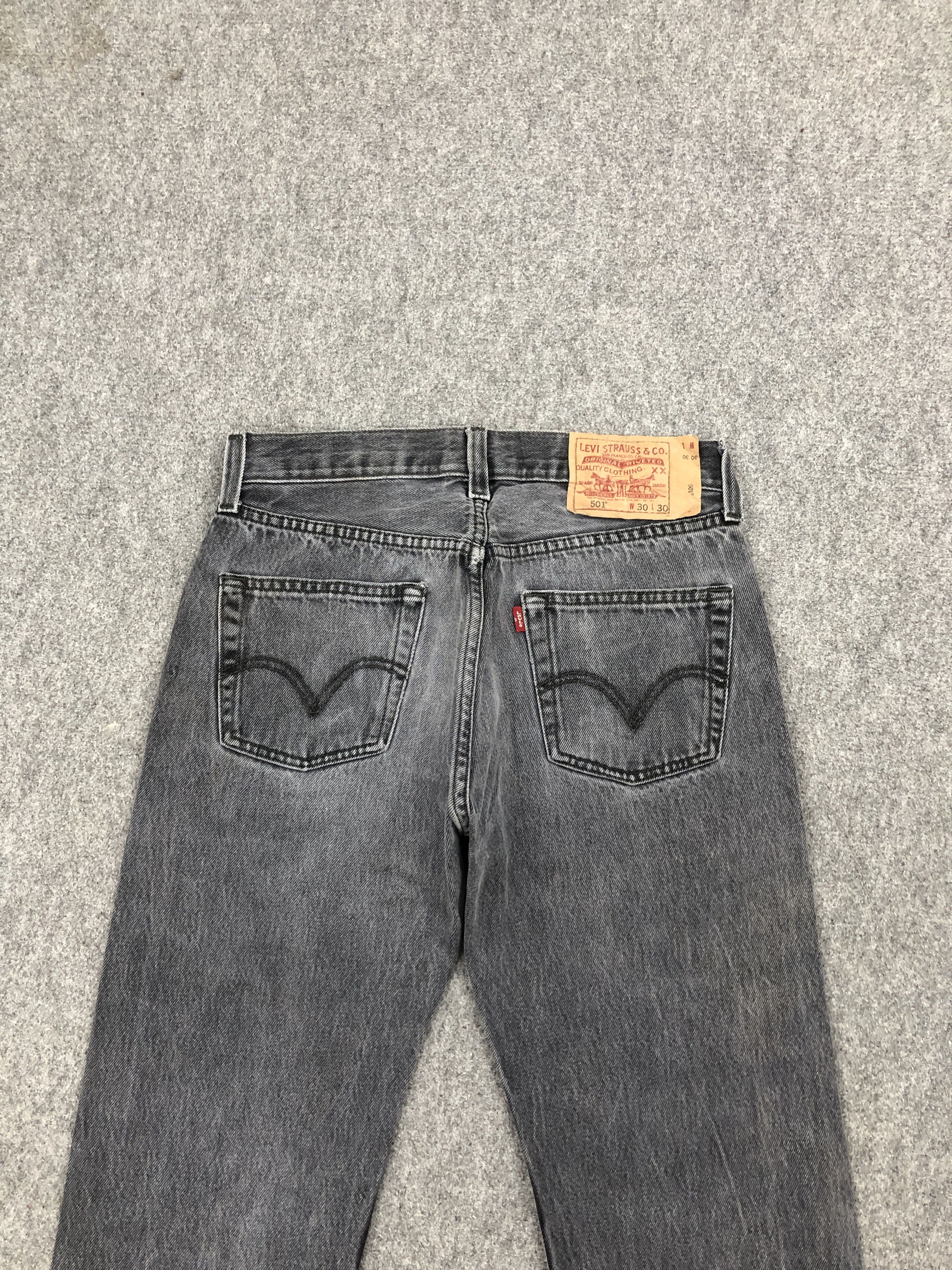 Levi's × Vintage Vintage Levis 501 Faded Black Denim Jeans Size US 28 / EU 44 - 4 Thumbnail