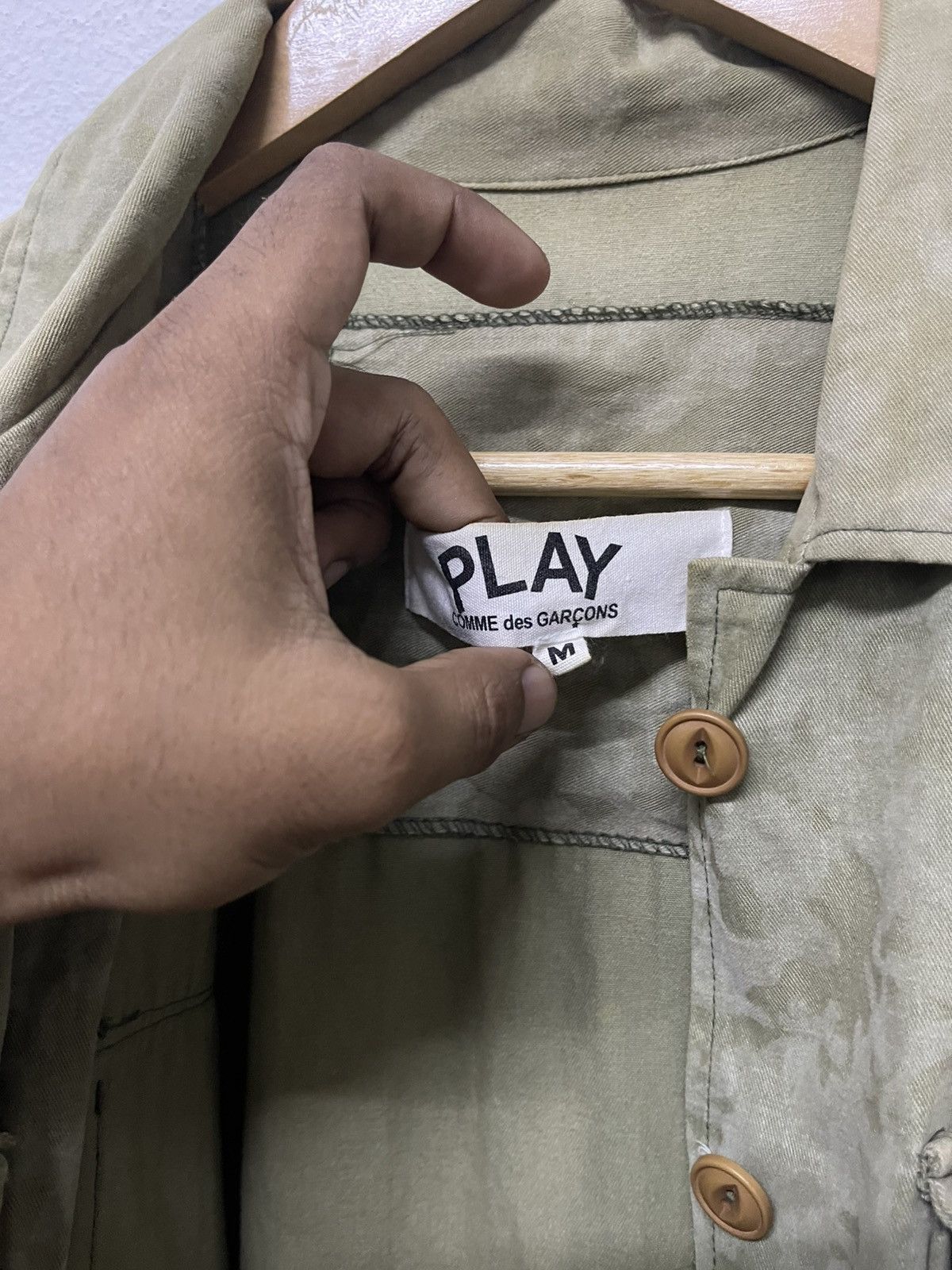 Comme des Garcons PLAY AD 2009 COMME DES GARCONS PLAY CAMO BUTTON UP FADED Size US M / EU 48-50 / 2 - 13 Thumbnail