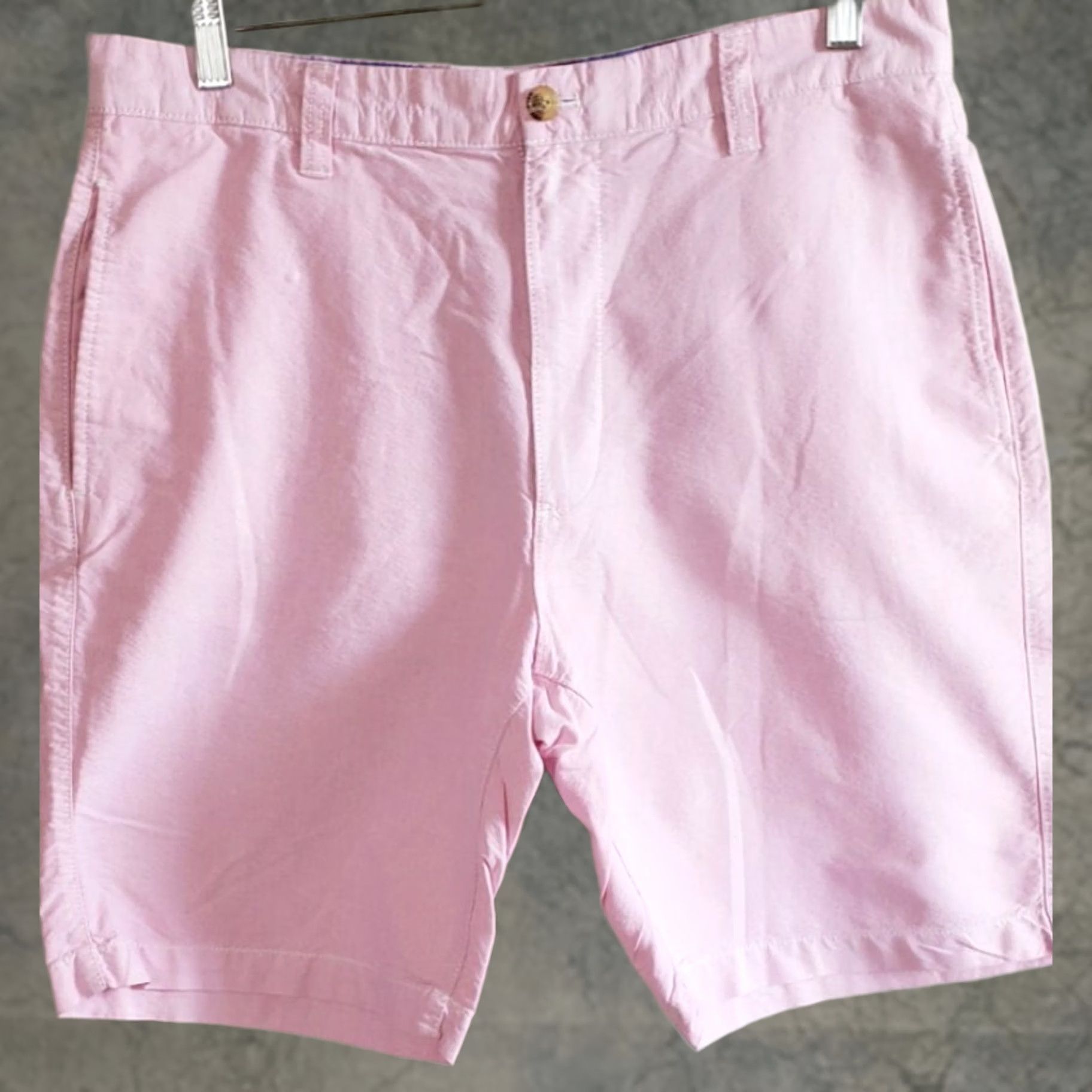 Chaps Chaps Bermuda Shorts Mens 34 Pink Light Weight Cotton 5 Pockets Flat Front Zip Button Classic 9 Inseam Regular Size W34 Size US 34 / EU 50 - 1 Thumbnail