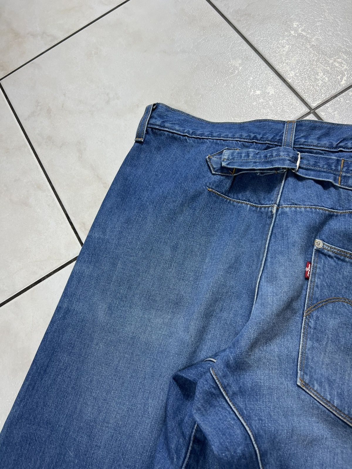 Levi's Vintage Levi’s engineered jeans y2k buckle back washed pants Size US 31 - 14 Thumbnail