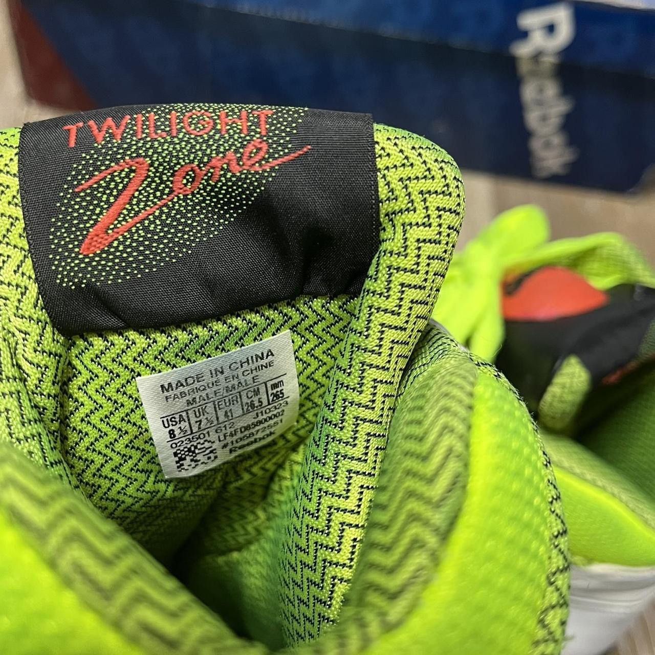 Reebok × Vintage RARE twilight zone reebok pumps Size US 8 / EU 41 - 7 Thumbnail
