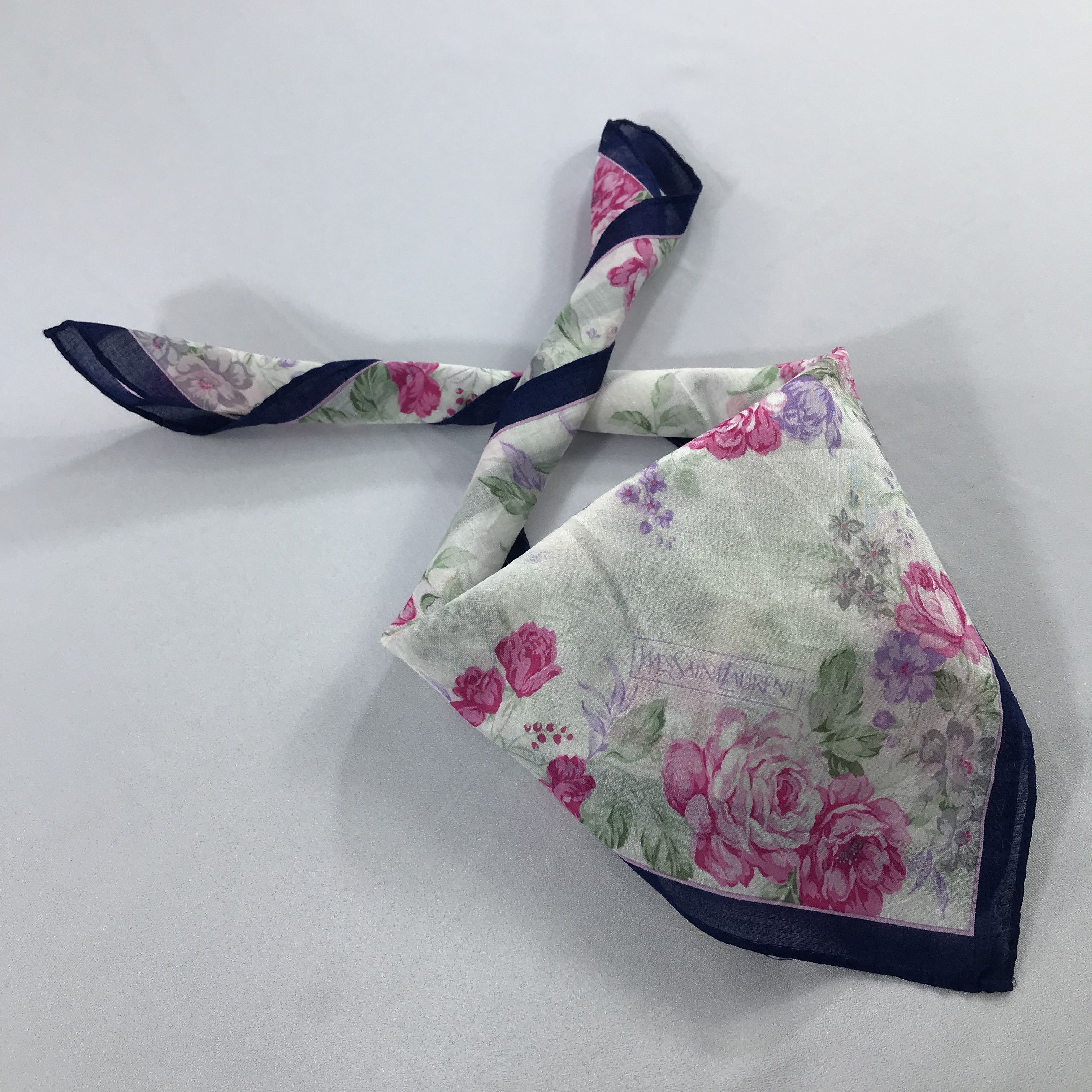 Vintage × Yves Saint Laurent Yves Saint Laurent Bandana / Handkerchief/Neckerchief -S2559 Size ONE SIZE - 4 Thumbnail