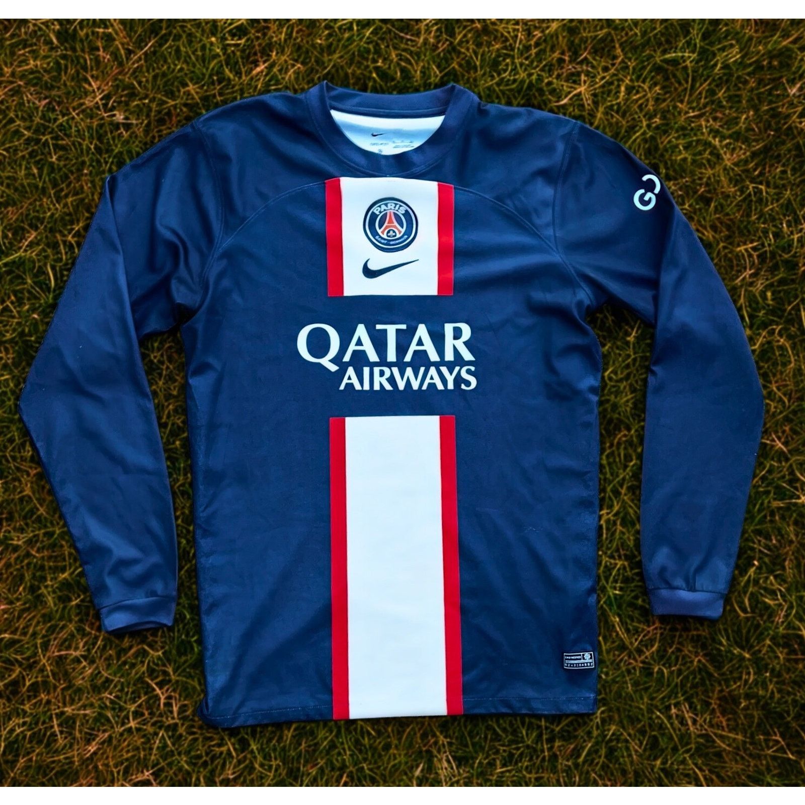 PSG Paris Saint-Germain Nike Long Sleeve Messi Jersey Sz. XL