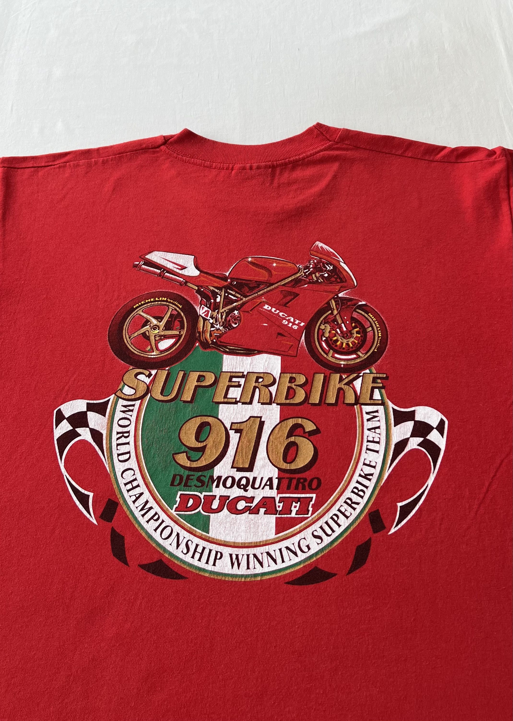 Vintage Vintage 90s Ducati 916 Superbike Moto Racing Red T-shirt Size US L / EU 52-54 / 3 - 12 Thumbnail