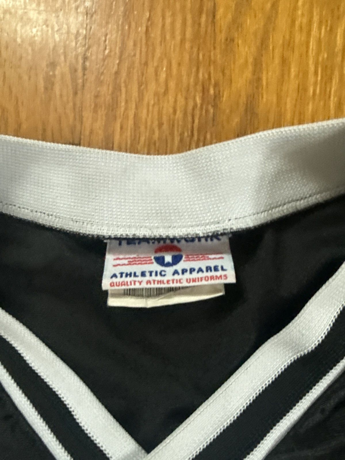 Other Vintage Clemson Jersey Fits Like A medium Size US M / EU 48-50 / 2 - 2 Thumbnail
