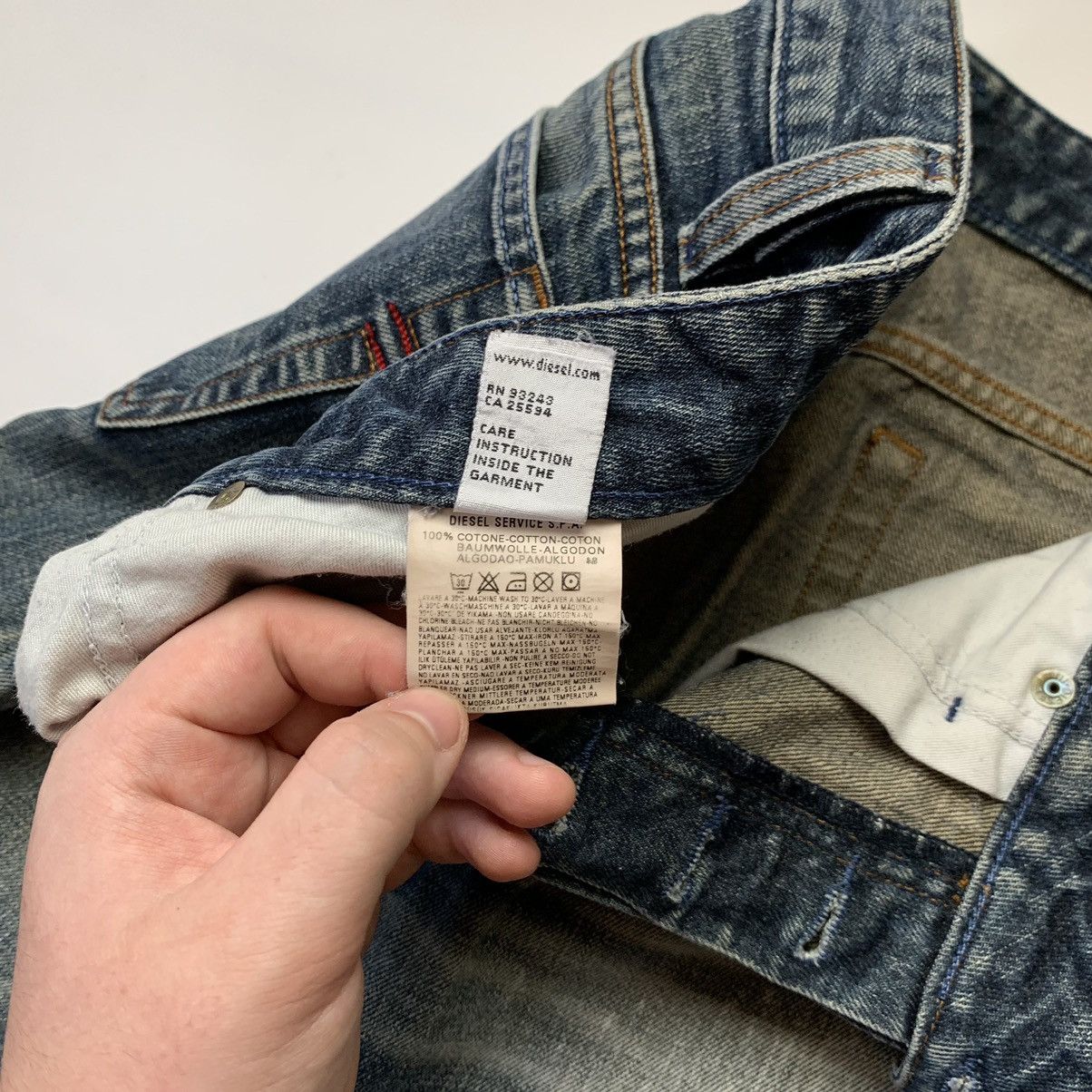 Diesel Vintage Diesel Gradient Denim Pants Jeans Y2K Size US 31 - 17 Thumbnail