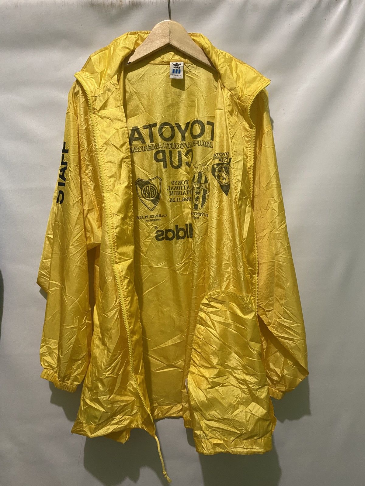 Adidas Vintage adidas final toyota cup 1996 Size US XXL / EU 58 / 5 - 4 Thumbnail