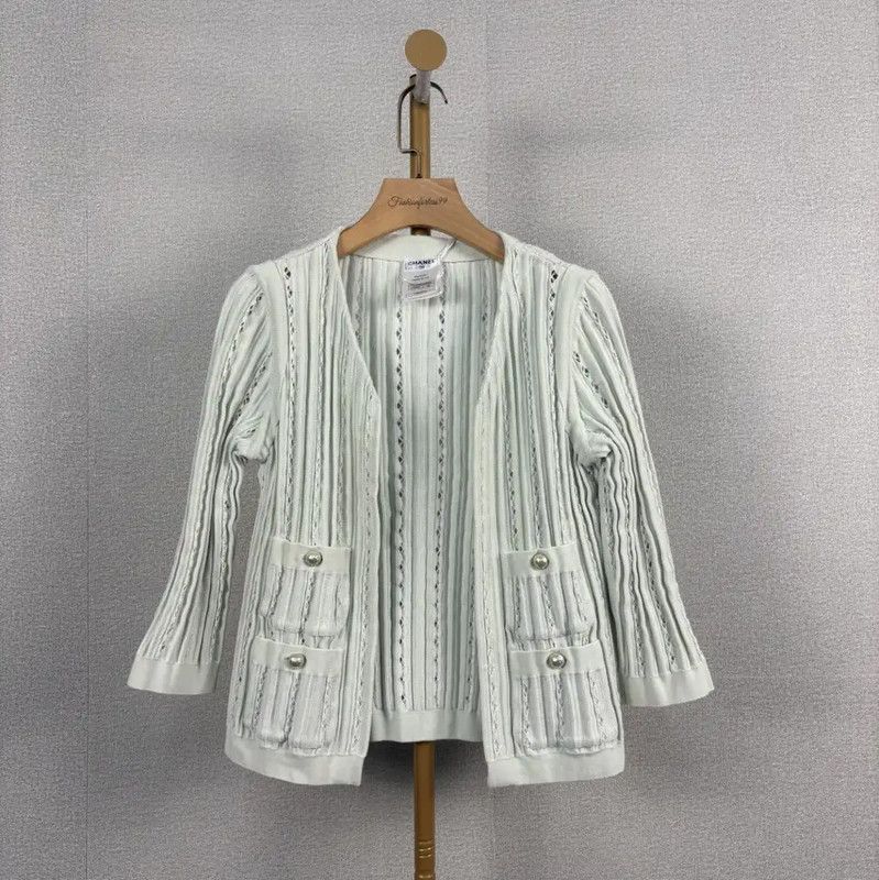 Chanel Chanel Light Green Women's Sweater 0089 Size M / US 6-8 / IT 42-44 - 1 Thumbnail