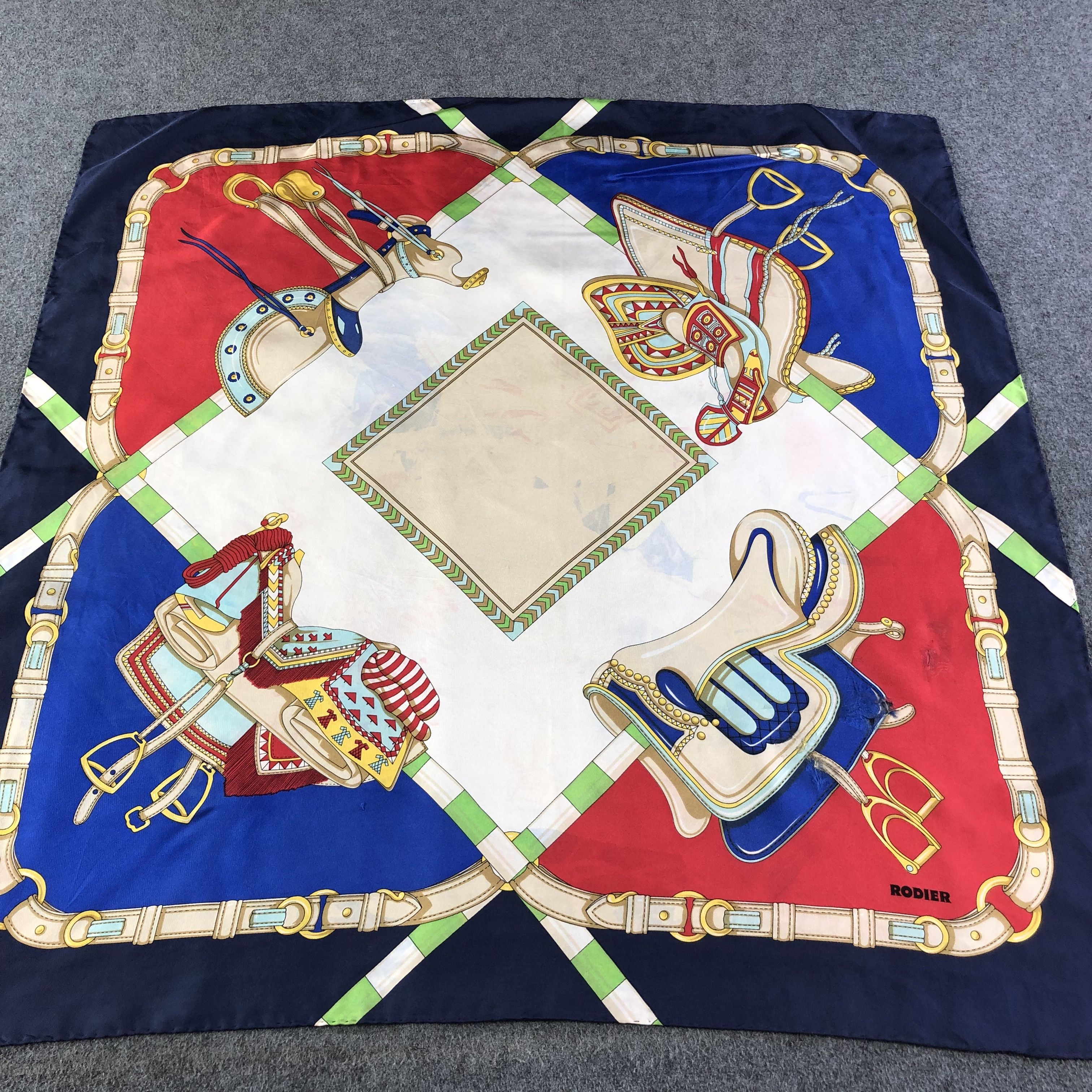 Japanese Brand Vintage Rodier Luxury Hand Rolled Silk Scarf M490 Size ONE SIZE - 1 Thumbnail