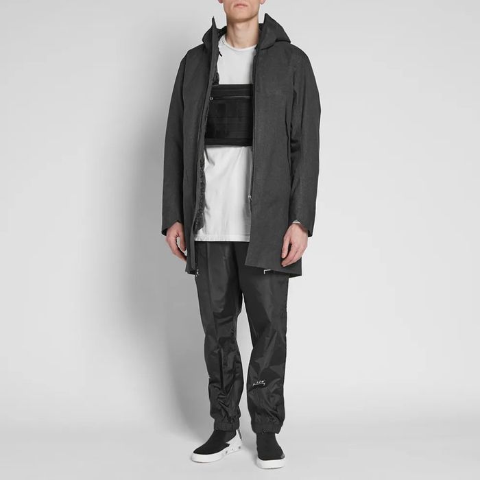 Monitor down tw sales coat