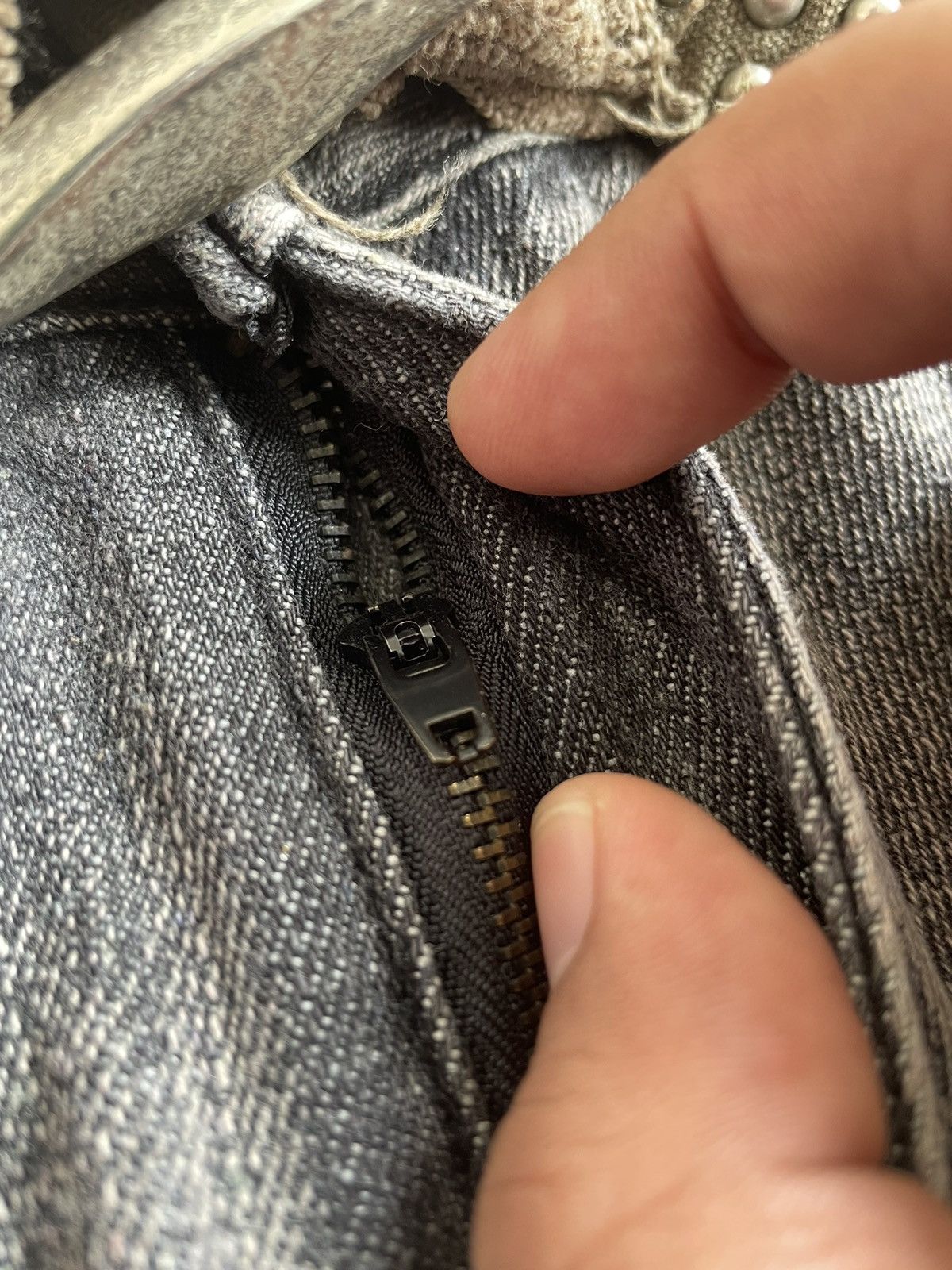 Japanese Brand Vintage Y2K Thrashed LGB Style Flare Denim Pants Size US 32 / EU 48 - 6 Thumbnail