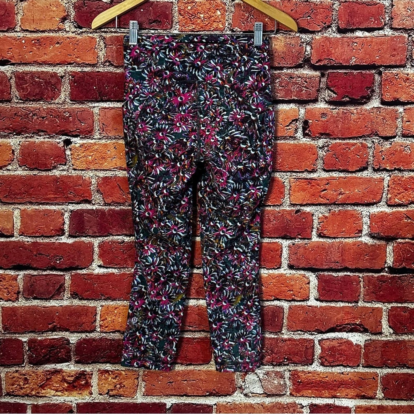 Lululemon Lululemon leggings size 4 Size 27" / US 4 / IT 40 - 4 Thumbnail