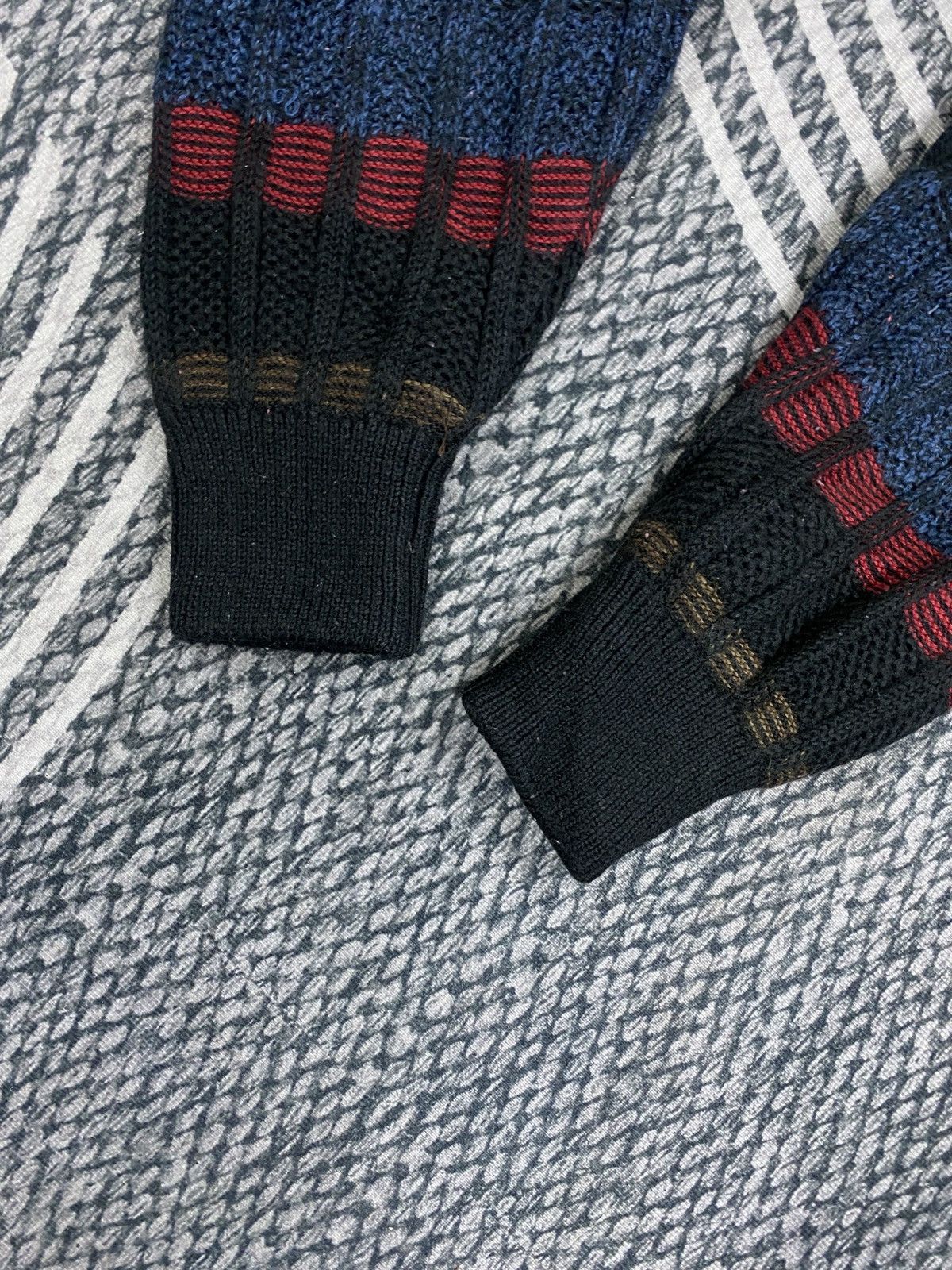 Japanese Brand Vintage Dylan House Knit Sweater Size US M / EU 48-50 / 2 - 7 Thumbnail