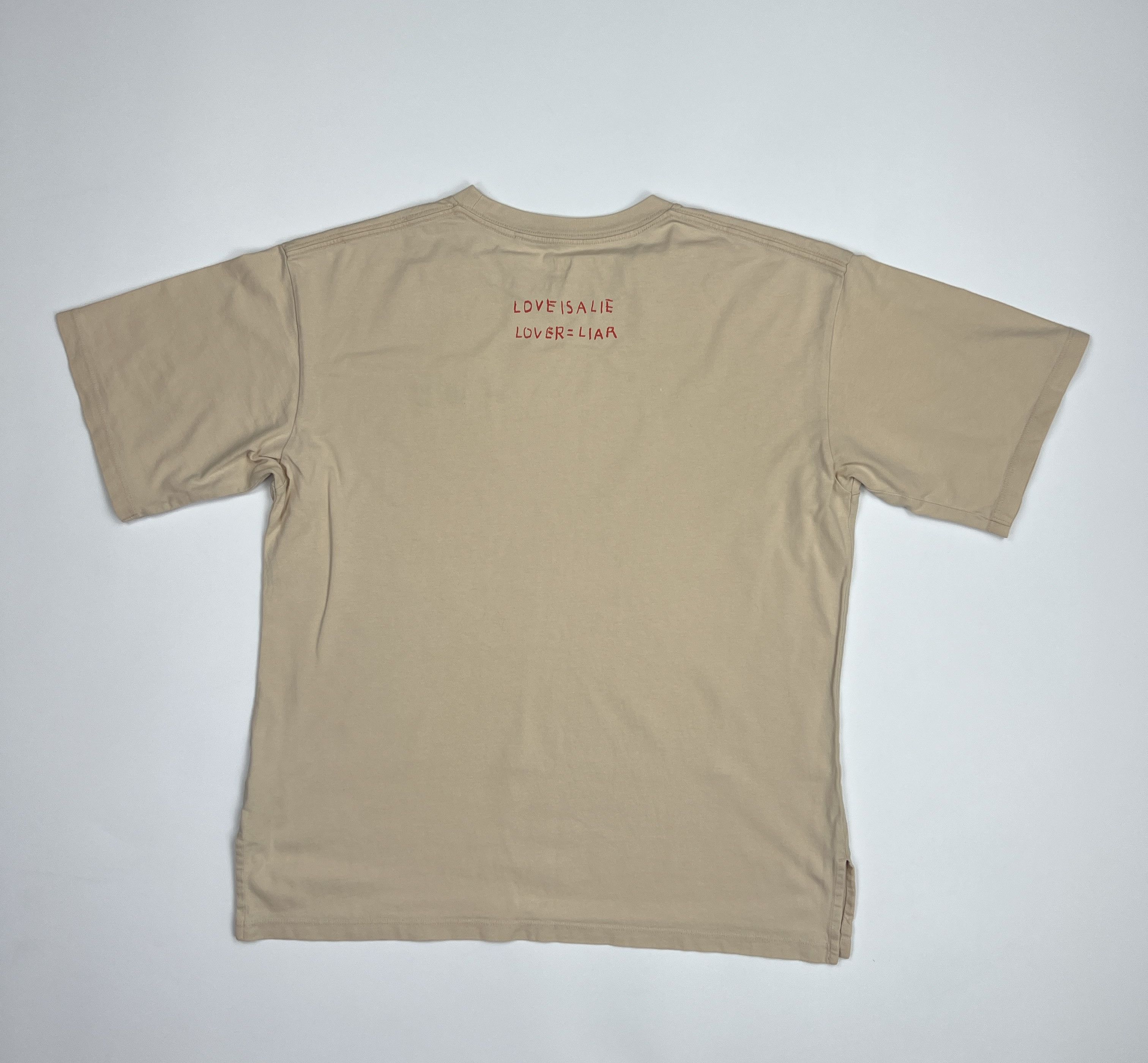 Jean-Michel Basquiat × Uniqlo Uniqlo Basquiat Bar Graphic Tee "Love is a lie" Size US M / EU 48-50 / 2 - 2 Thumbnail