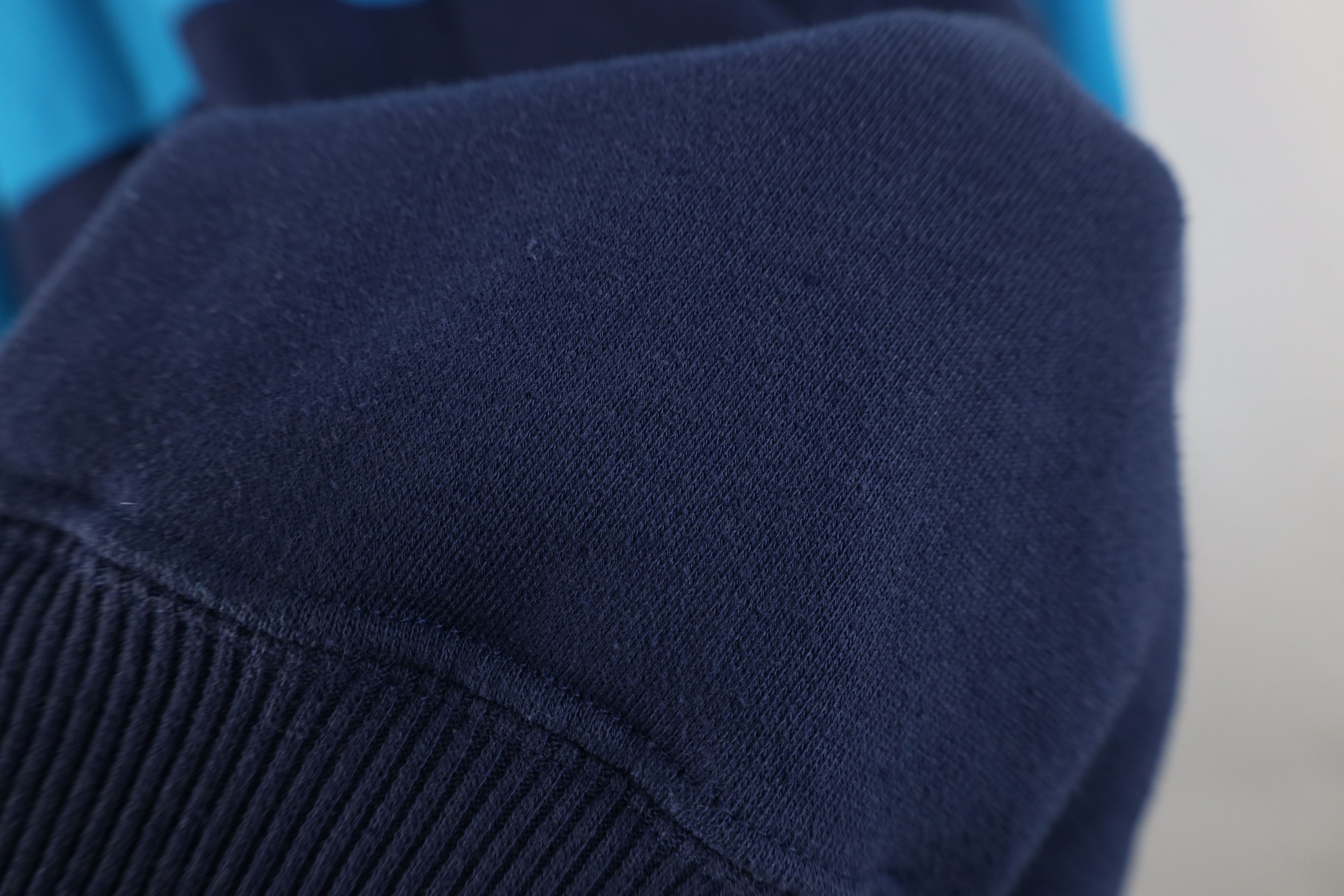 Vintage Vintage 90s Streetwear Block Baggy Henley Sweatshirt Blue Size US XL / EU 56 / 4 - 9 Thumbnail