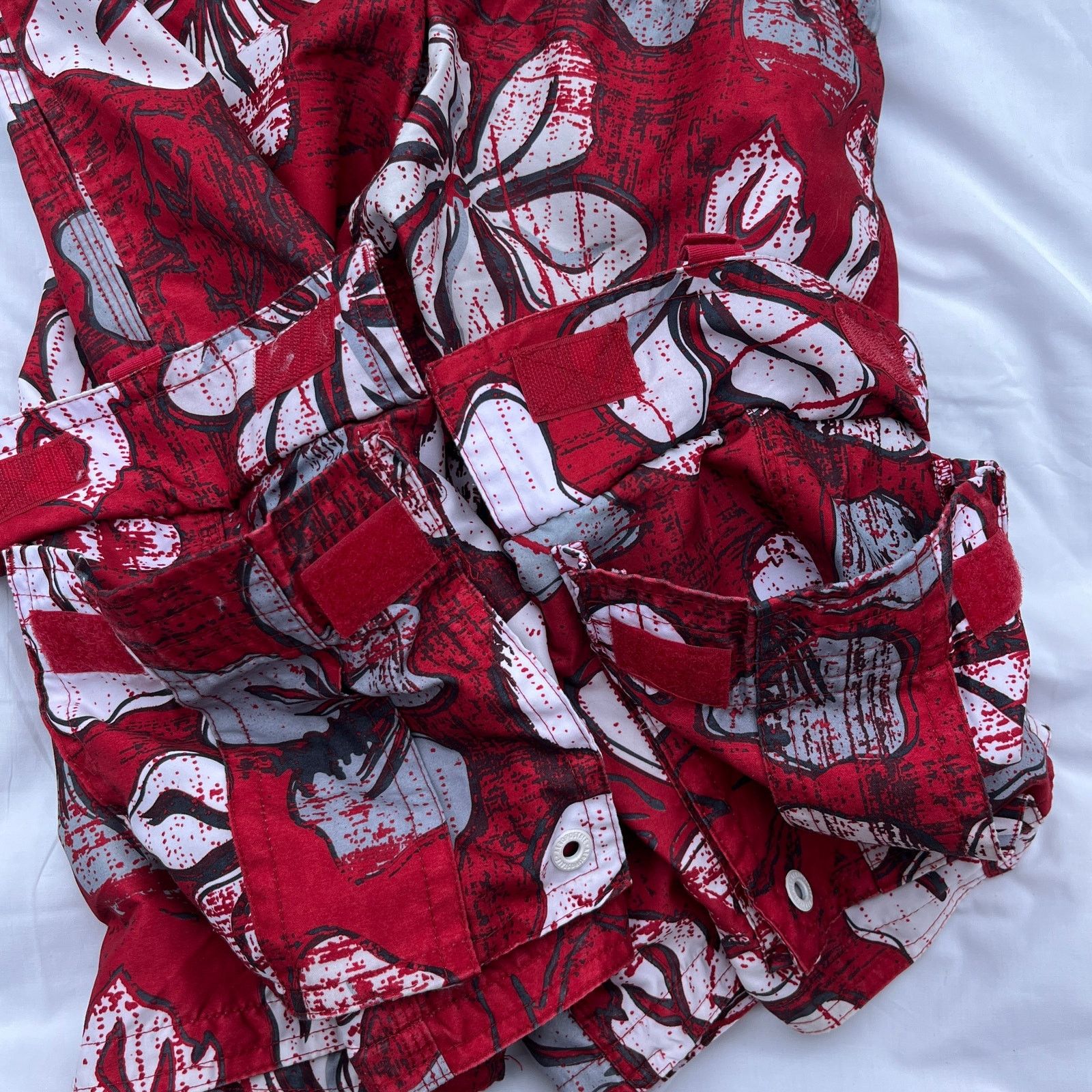 Aeropostale Aeropostale Swim Trunks Mens Small Red White Floral Size US 32 / EU 48 - 9 Thumbnail