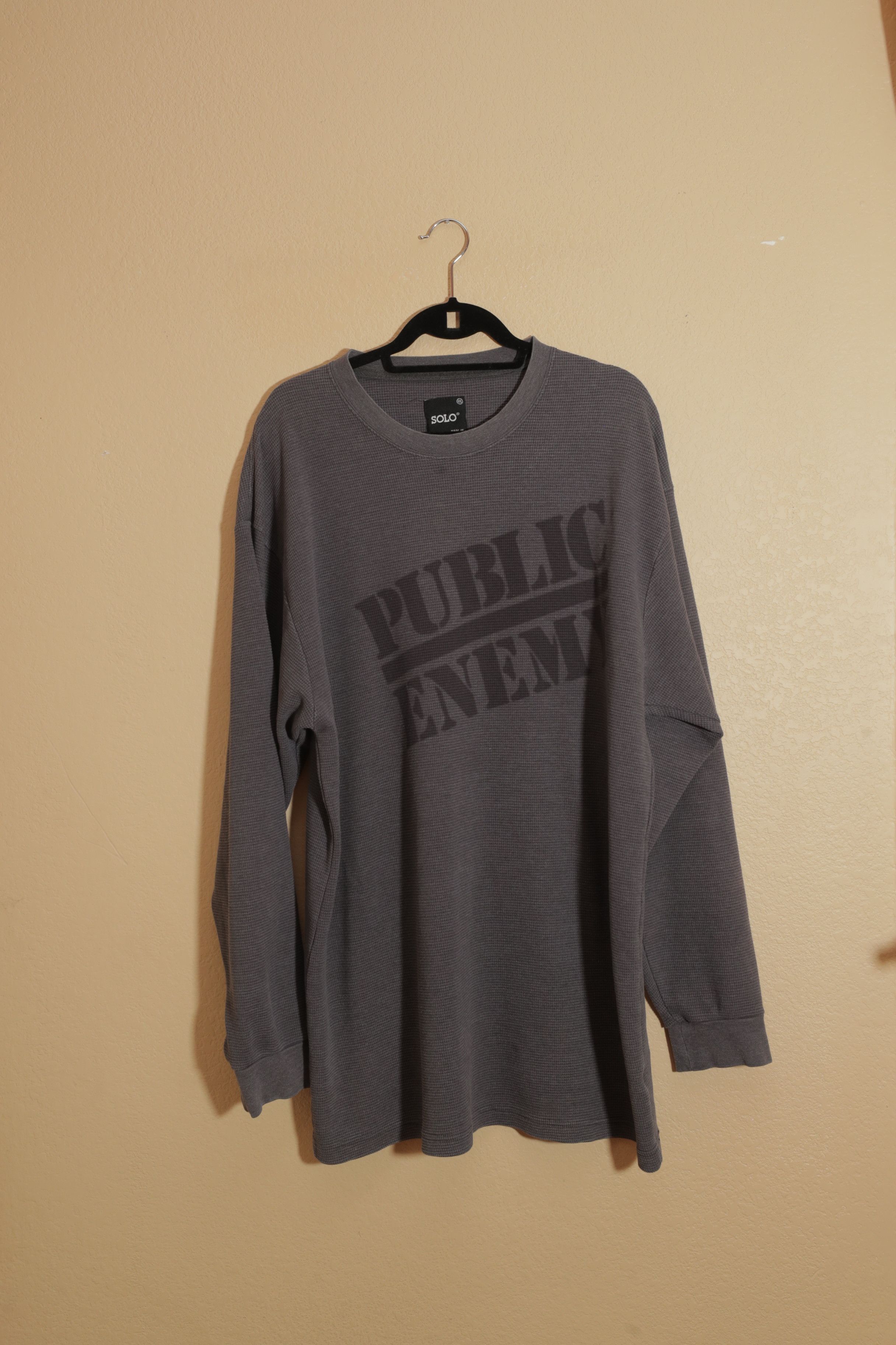 Public Enemy × Rap Tees × Vintage Public Enemy Long Sleeve Waffle Shirt (L) Size US XXL / EU 58 / 5 - 1 Thumbnail