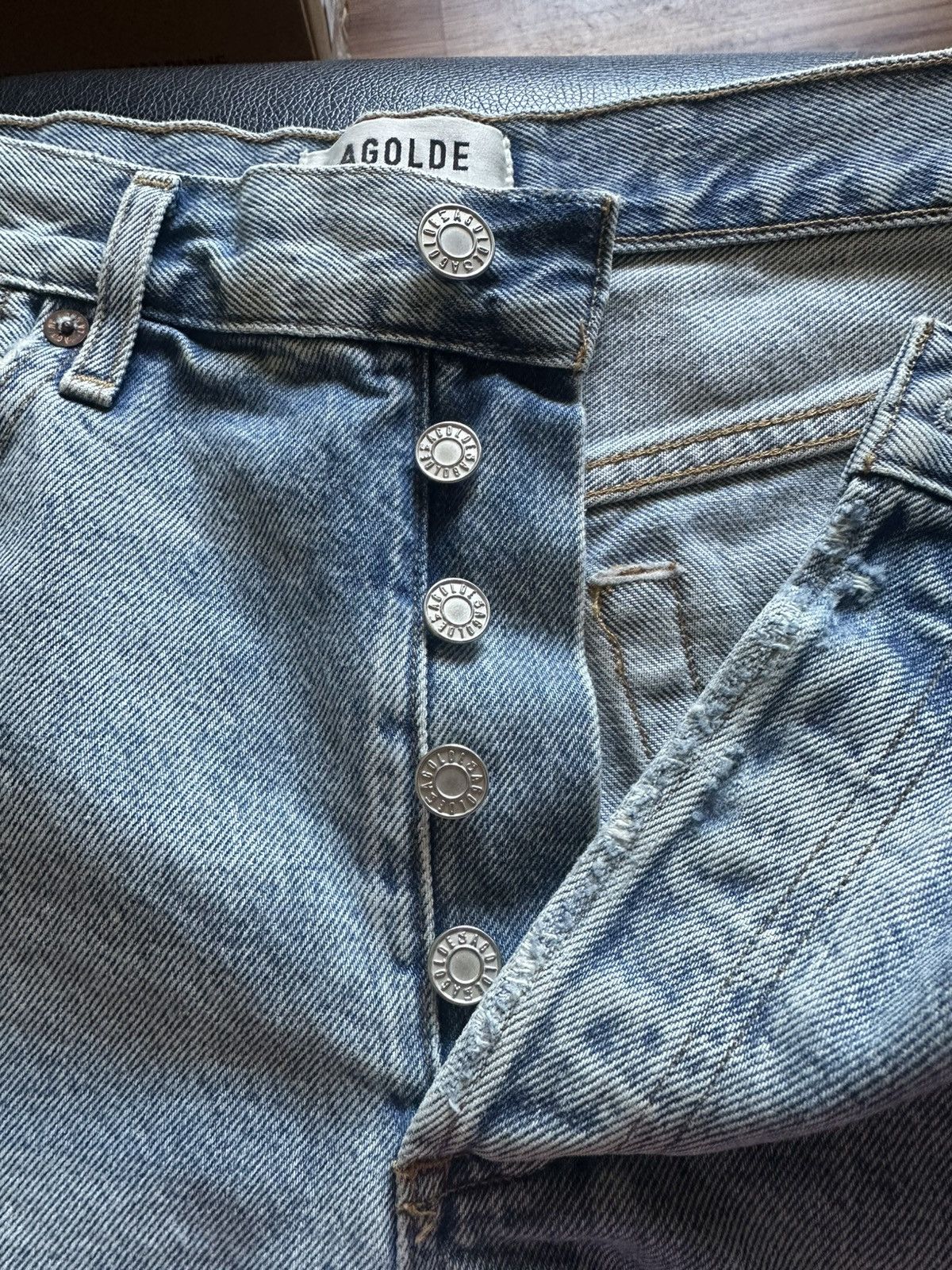 Agolde Agolde distressed shorts size 28 Size 28" / US 6 / IT 42 - 3 Thumbnail