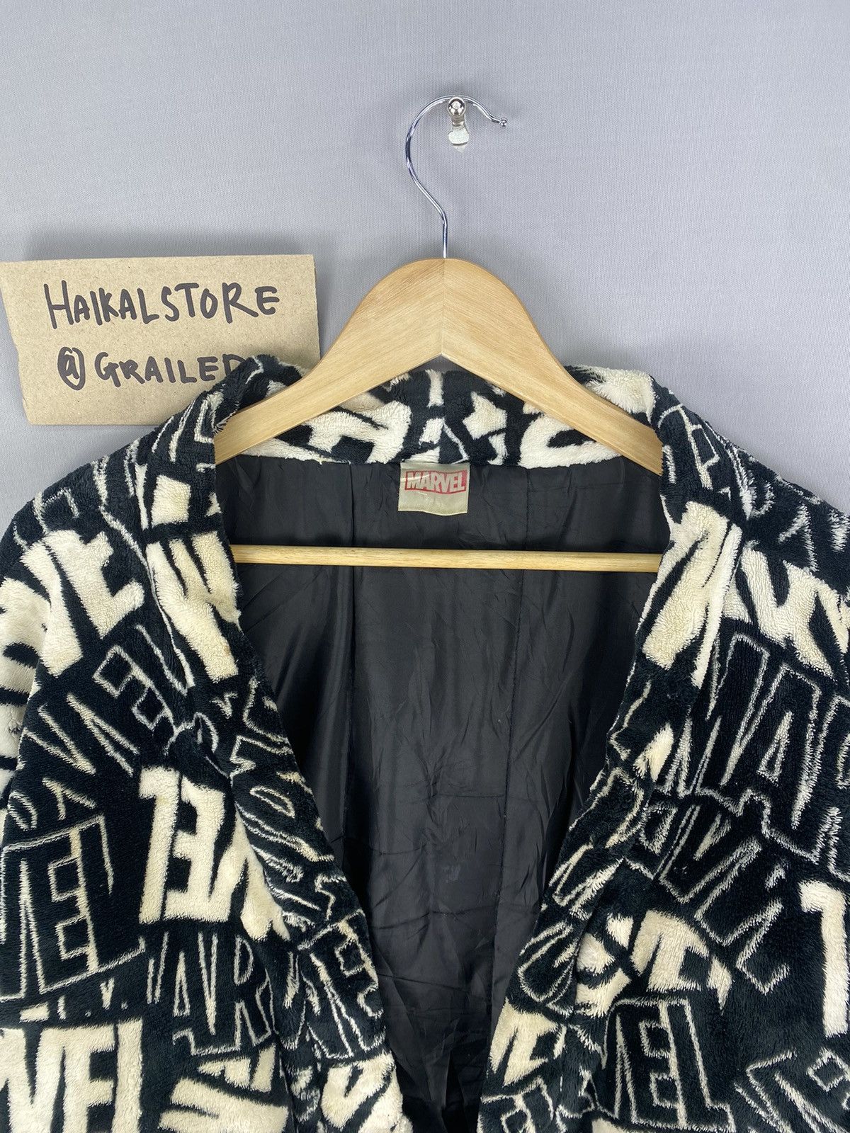 Japanese Brand Y2k Marvel Fullprint Fleece Kimono Jacket Size US L / EU 52-54 / 3 - 7 Thumbnail