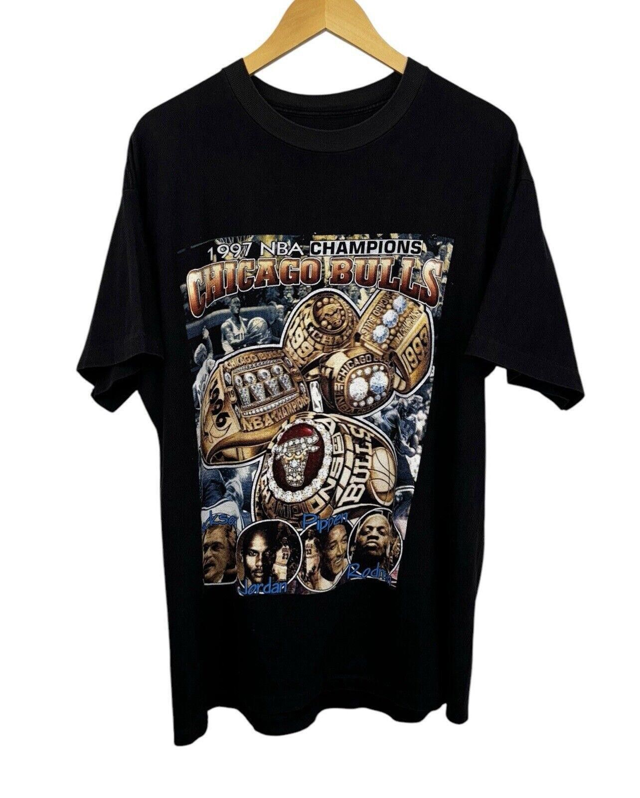 Designer Vintage 90s Jordan Bulls 5 Time Champion Rap Tee XL Size US XL / EU 56 / 4 - 2 Thumbnail