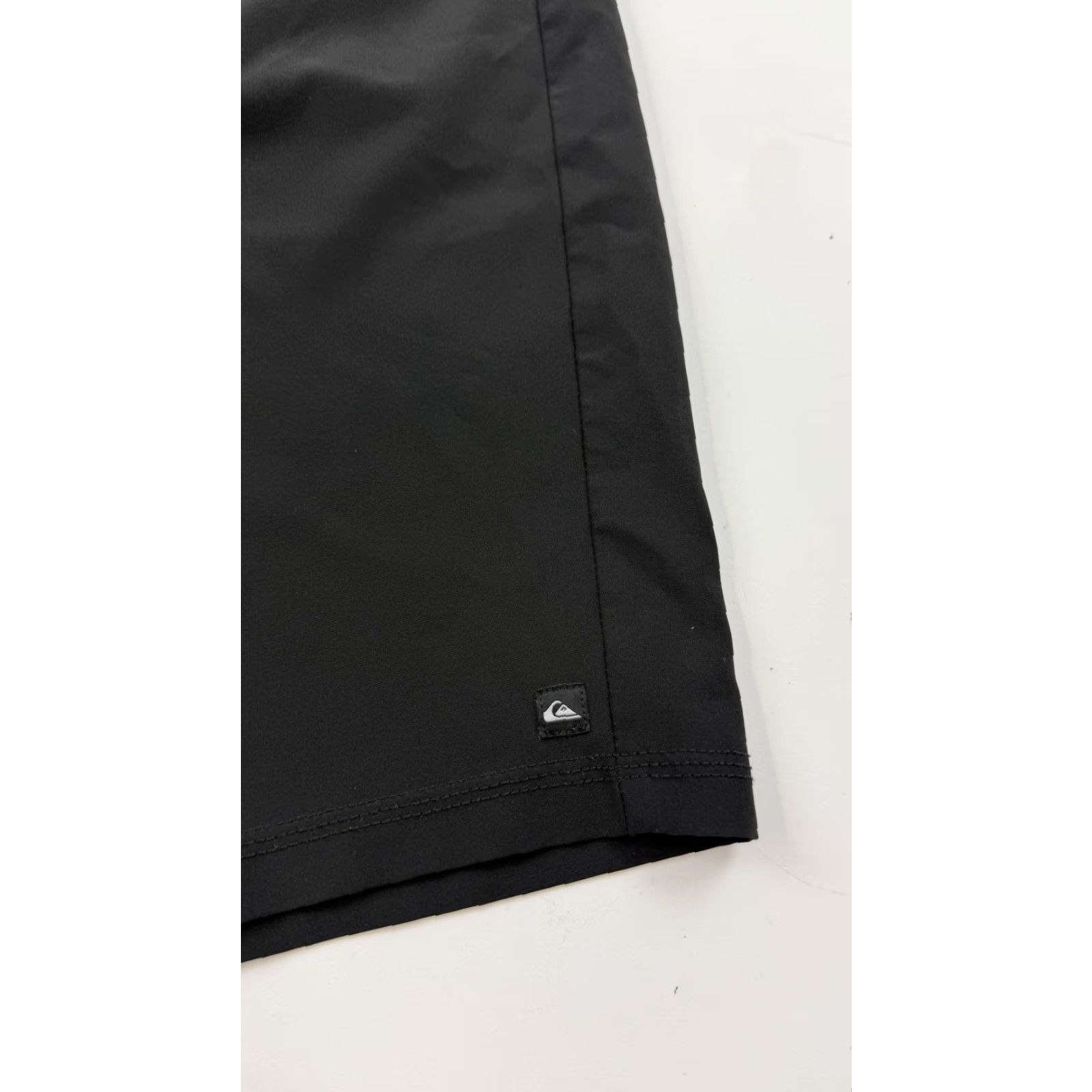 Quiksilver Quiksilver Amphibians Shorts Mens 30 Black Boardwalk Swim Stretch Casual Size US 30 / EU 46 - 2 Thumbnail